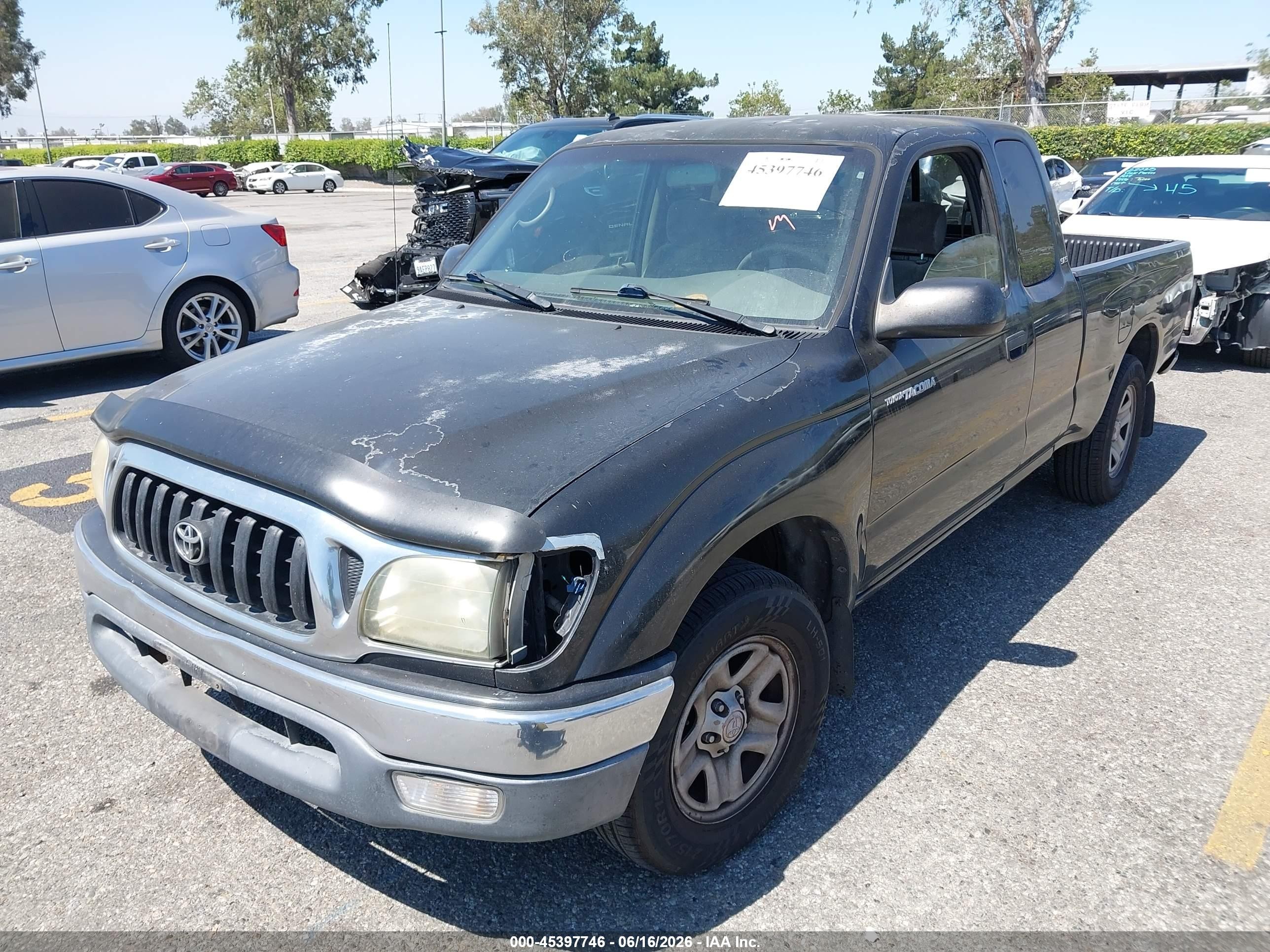 2004 Toyota Tacoma   Black vin: 5TEVL52N64Z337636