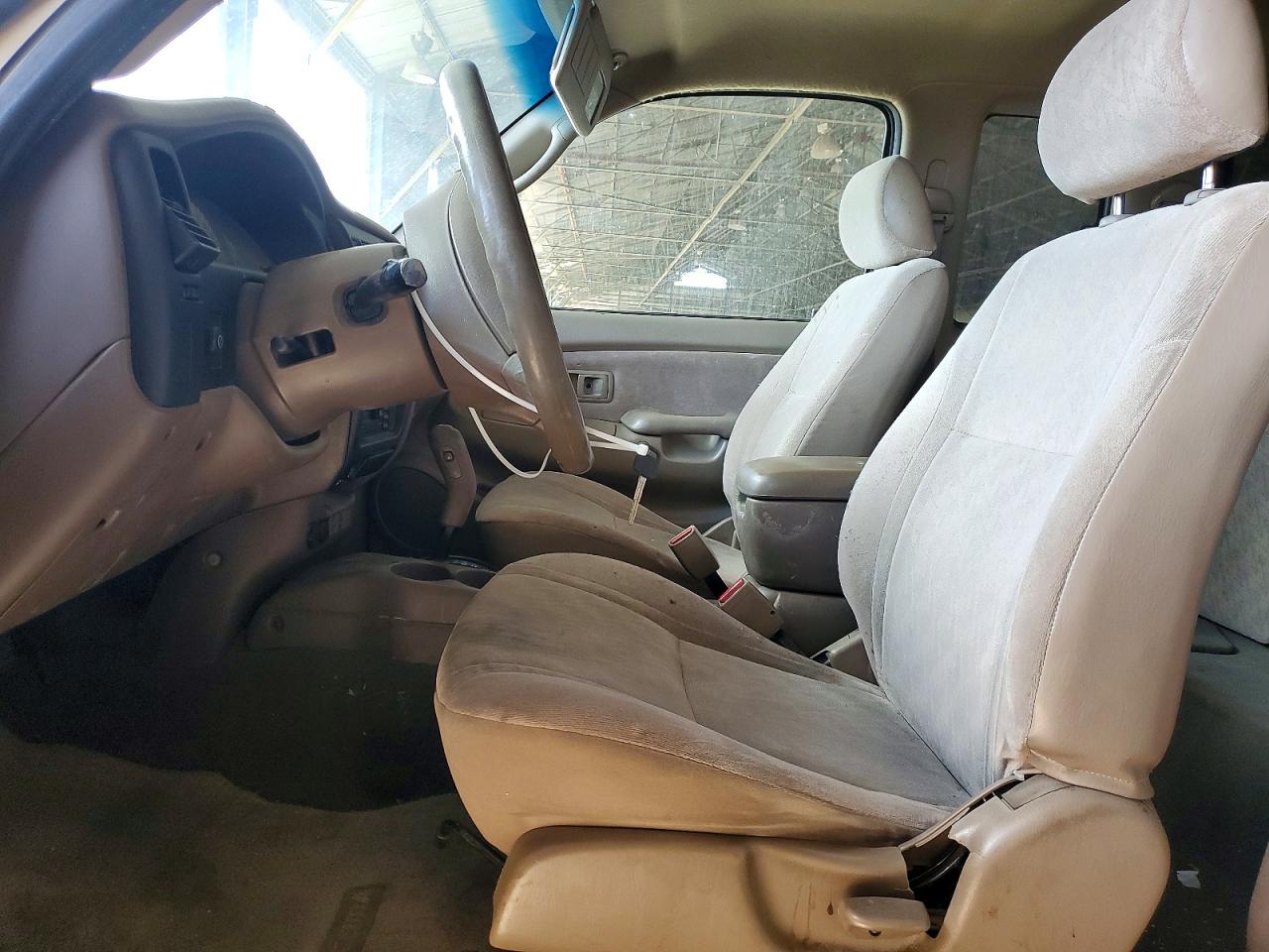 2004 Toyota Tacoma Xtracab Желто-коричневый vin: 5TEVL52N64Z370782