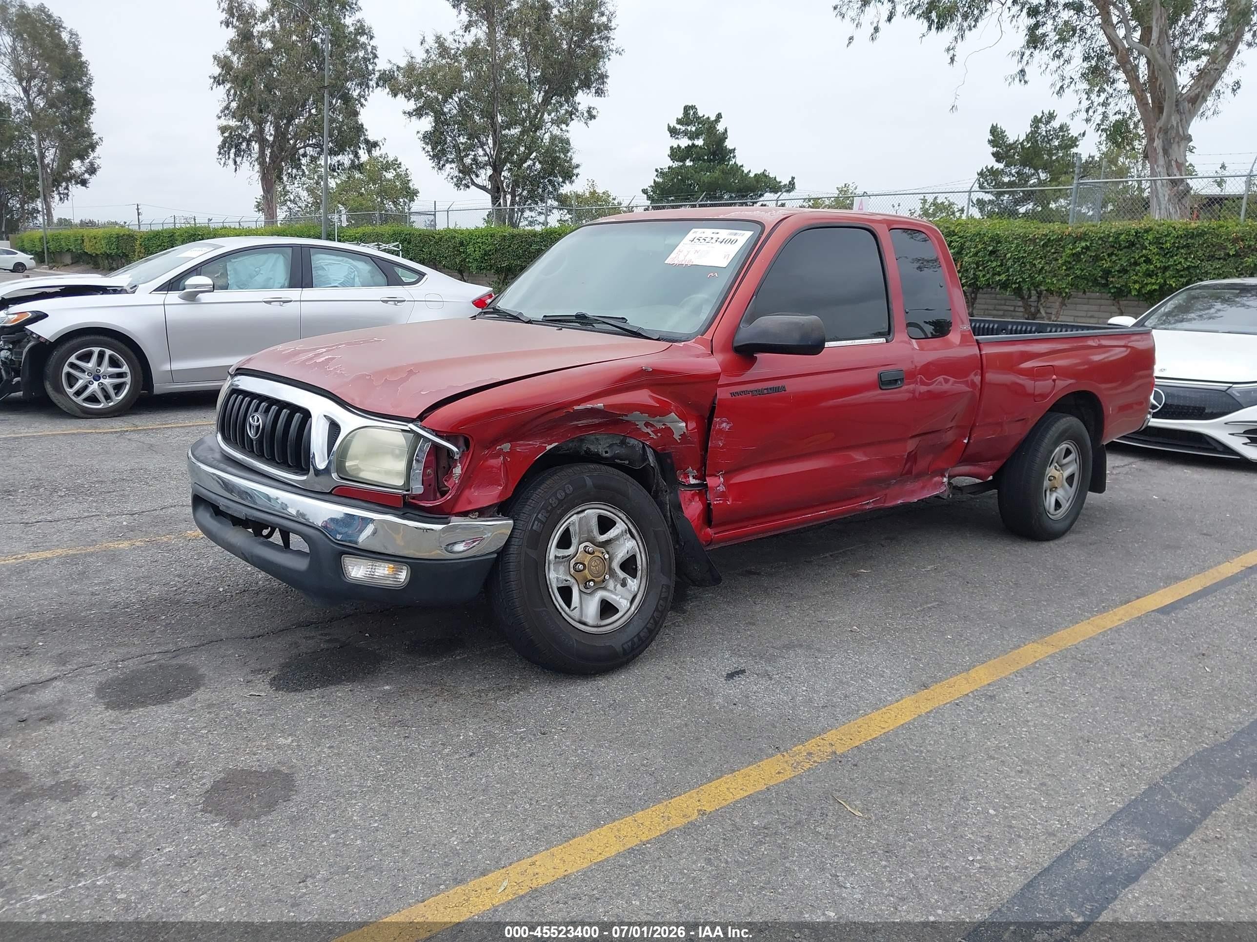 2004 Toyota Tacoma   Beige vin: 5TEVL52N64Z381958