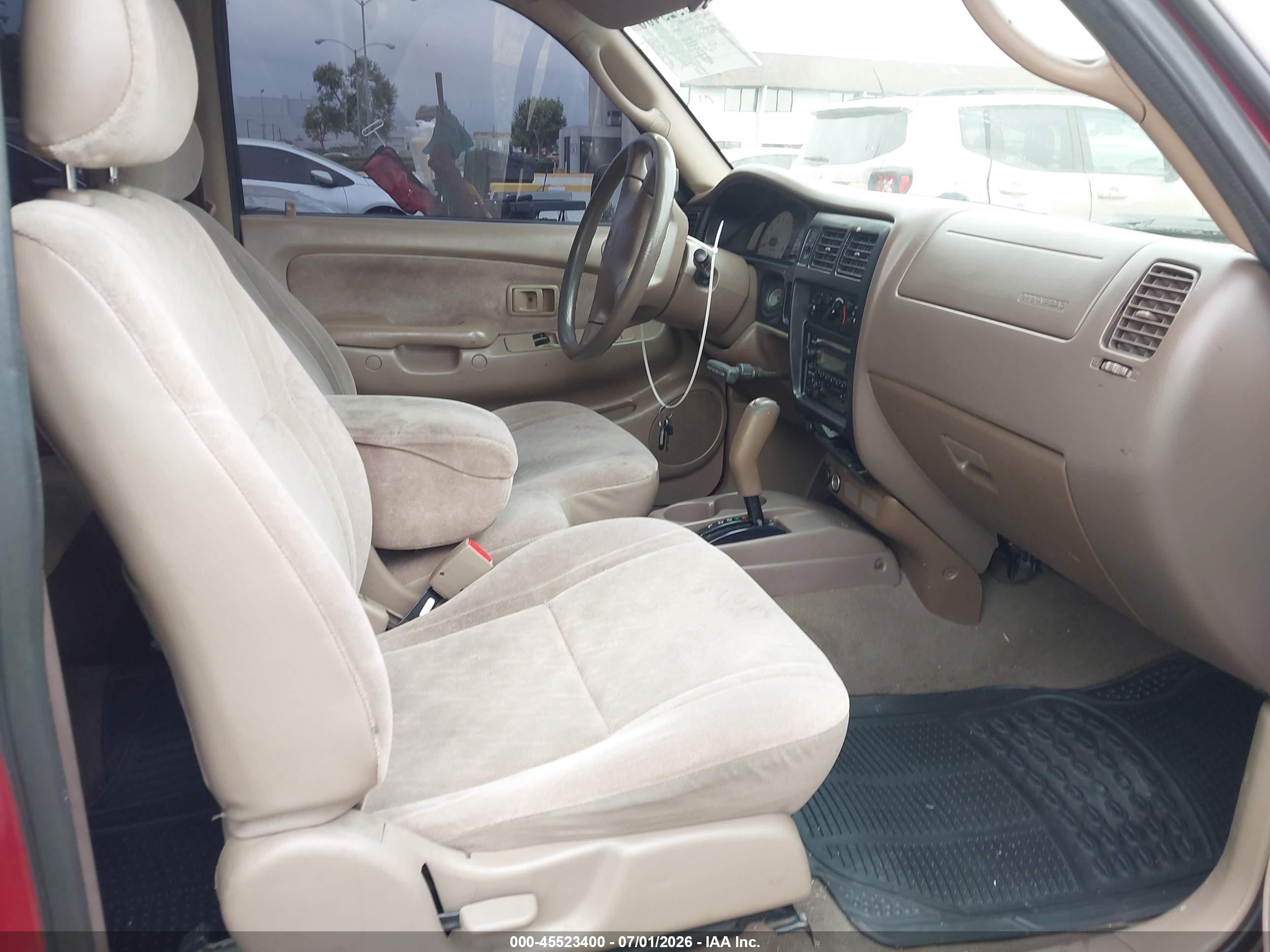 2004 Toyota Tacoma   Beige vin: 5TEVL52N64Z381958