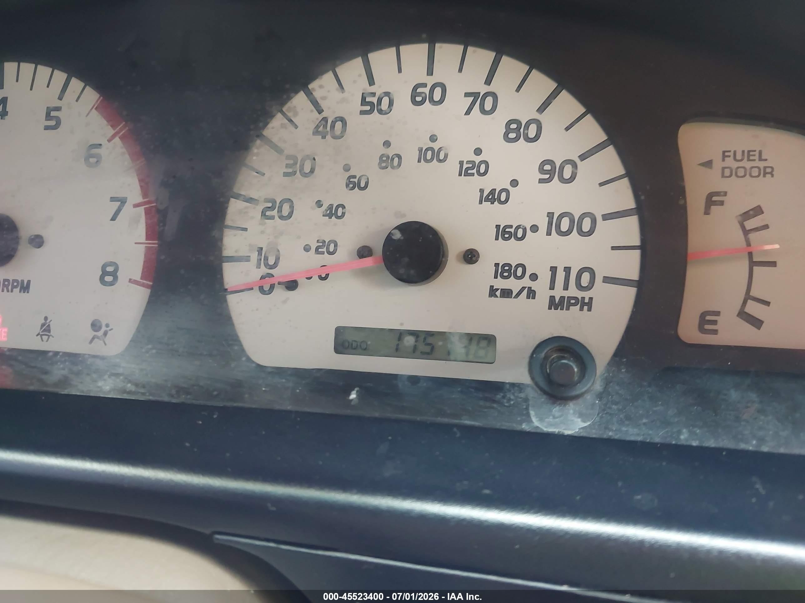 2004 Toyota Tacoma   Beige vin: 5TEVL52N64Z381958