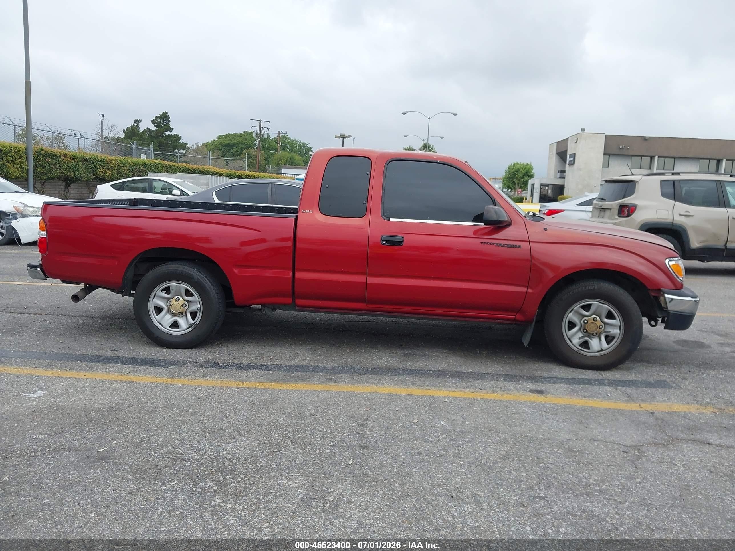 2004 Toyota Tacoma   Beige vin: 5TEVL52N64Z381958