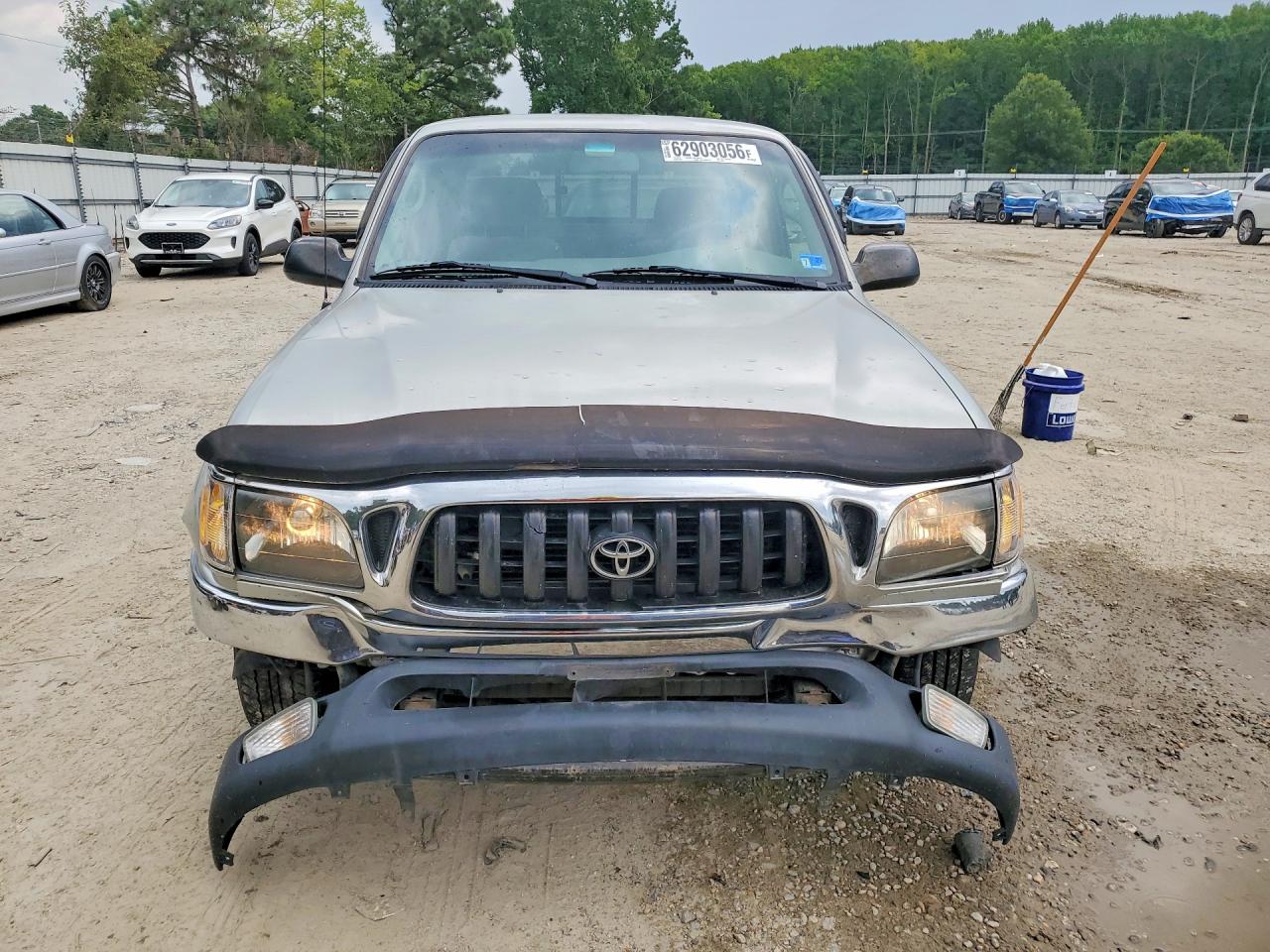 2004 Toyota Tacoma Base Silver vin: 5TEVL52N64Z435520