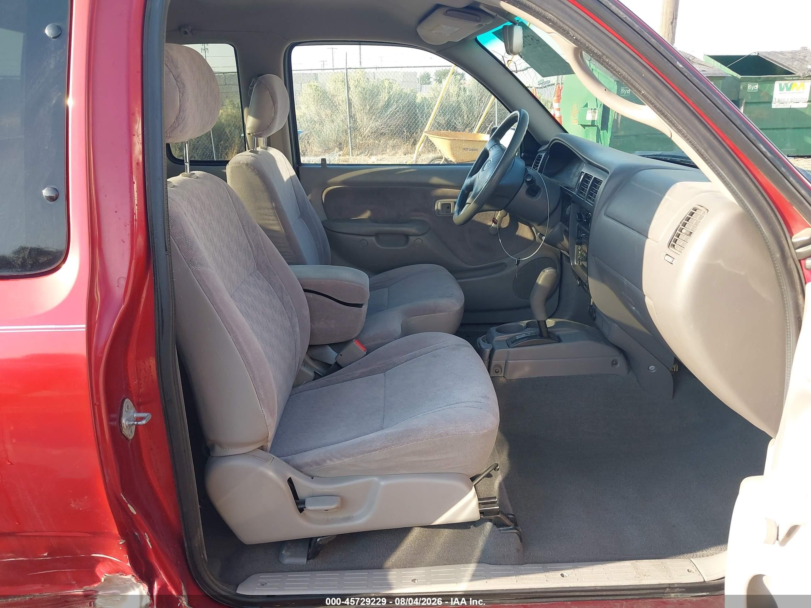 2001 Toyota Tacoma Red vin: 5TEVL52N71Z782334