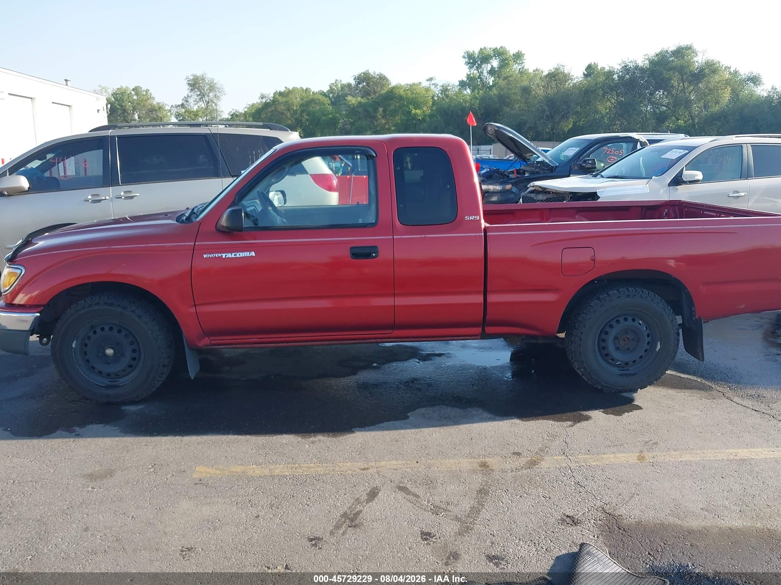 2001 Toyota Tacoma Red vin: 5TEVL52N71Z782334