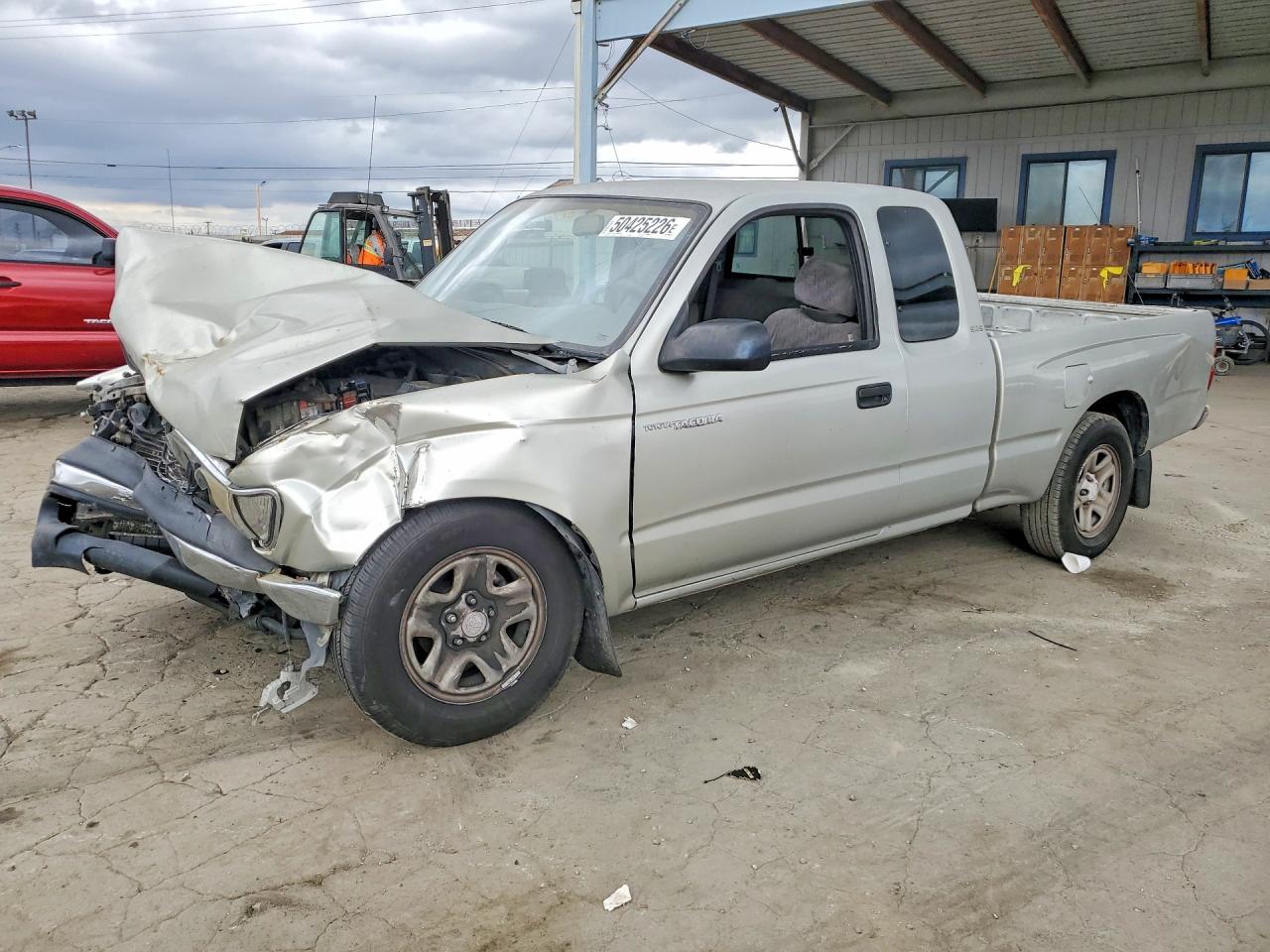 2002 Toyota Tacoma Base Серебряный vin: 5TEVL52N72Z079303