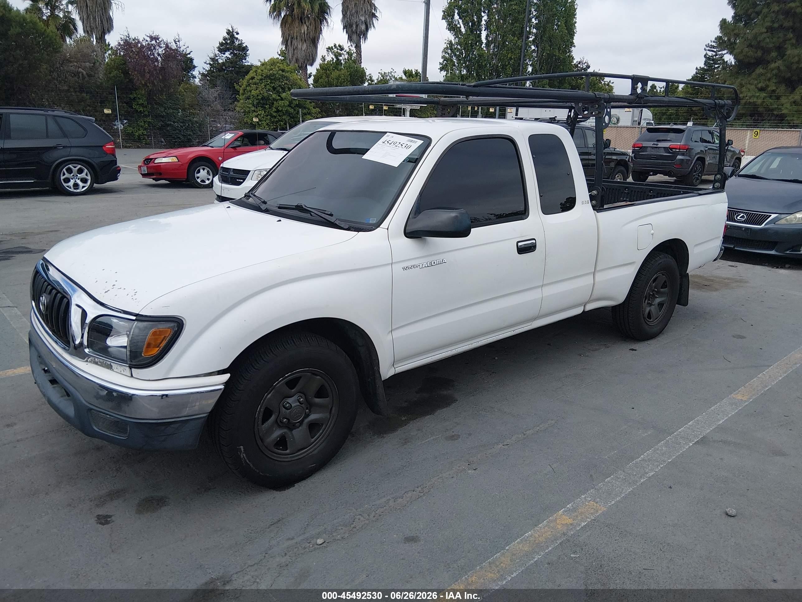 2002 Toyota Tacoma   Белый vin: 5TEVL52N72Z133957