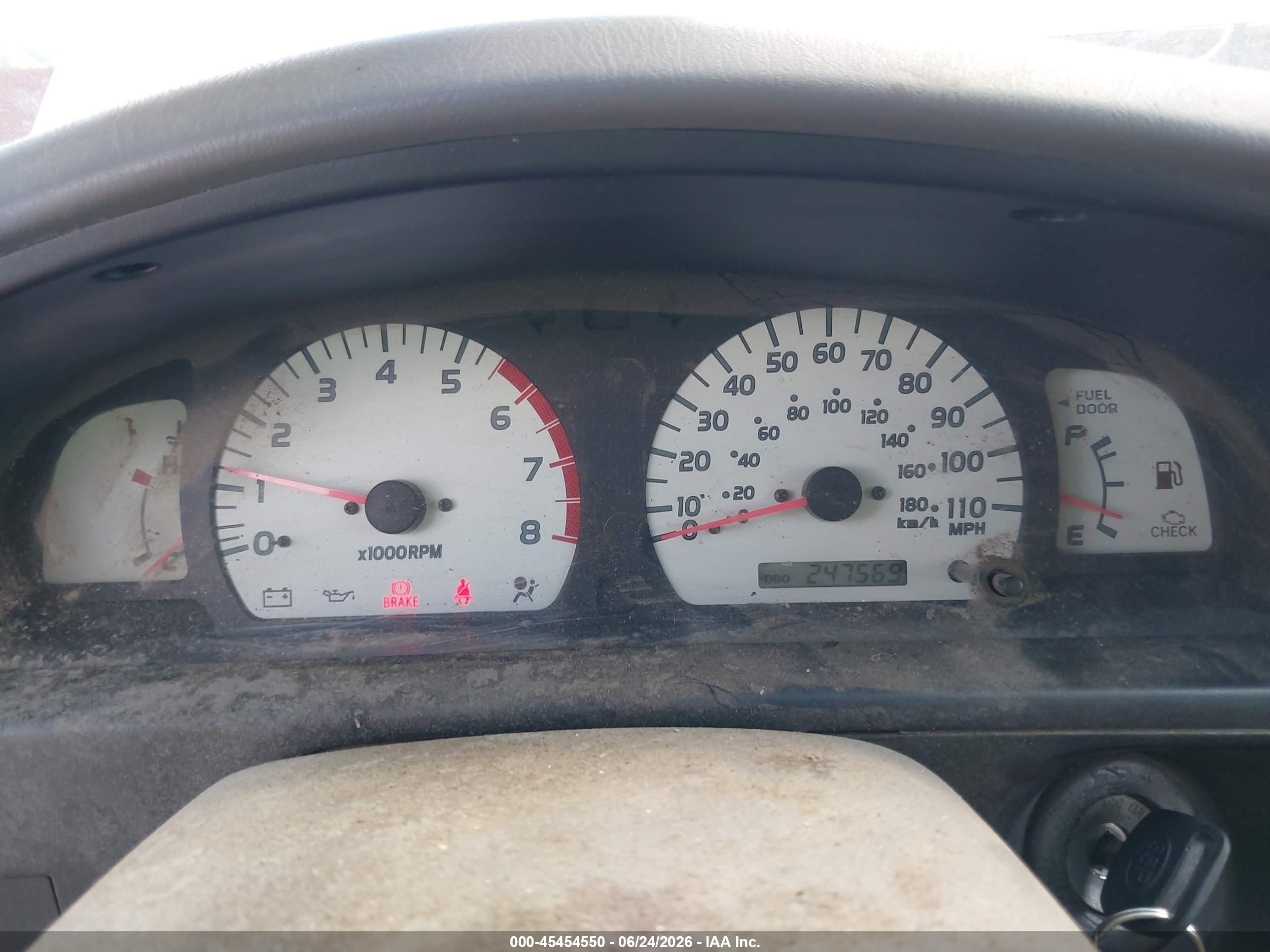 2003 Toyota Tacoma   Silver vin: 5TEVL52N73Z234434