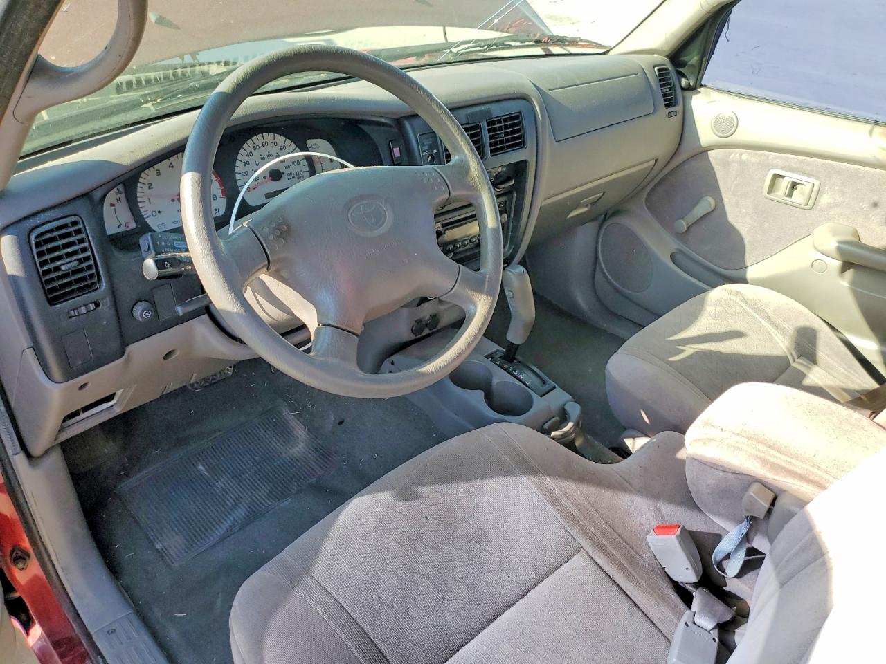 2004 Toyota Tacoma Xtracab Red vin: 5TEVL52N74Z431217