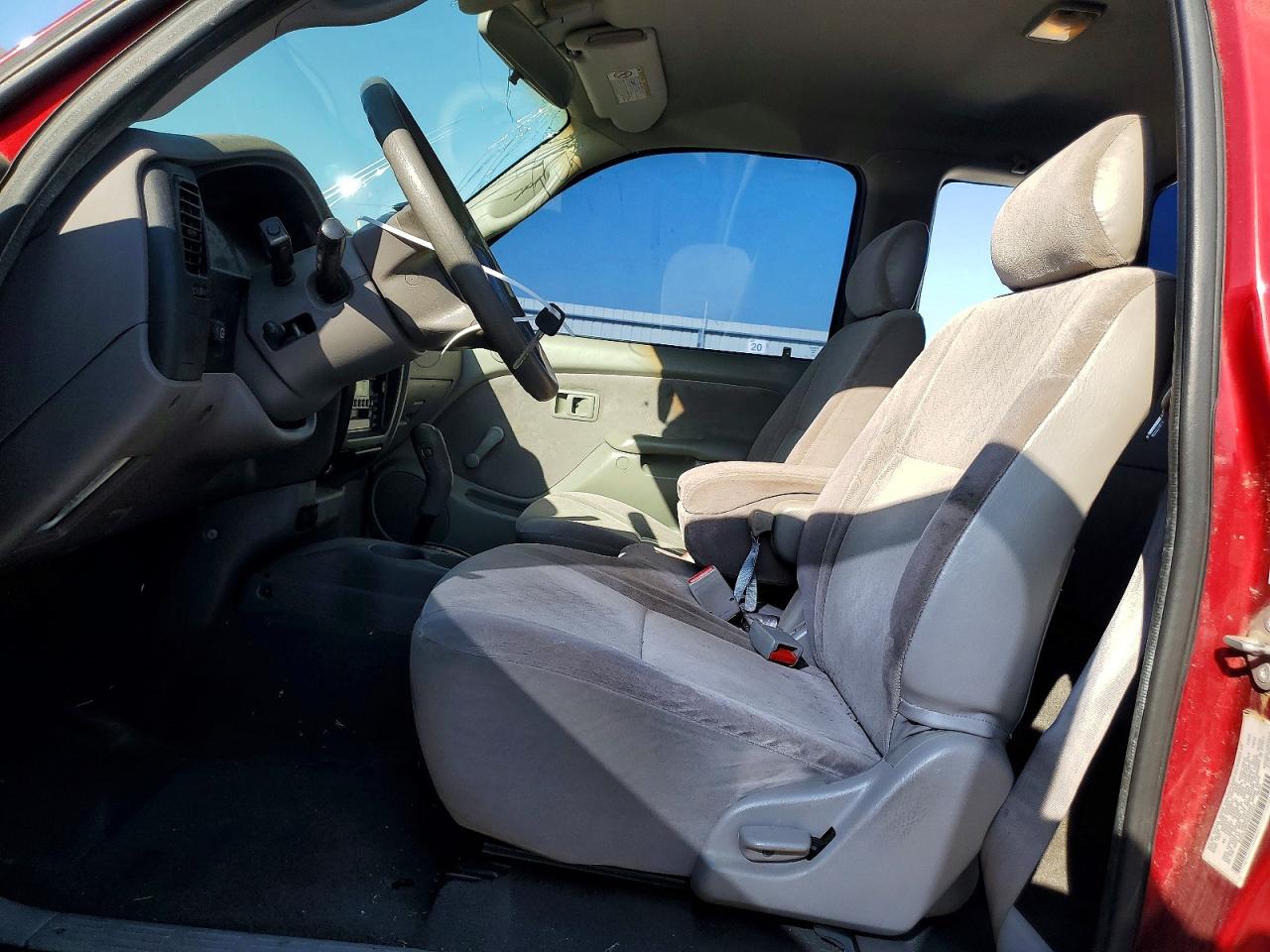 2004 Toyota Tacoma Xtracab Red vin: 5TEVL52N74Z431217