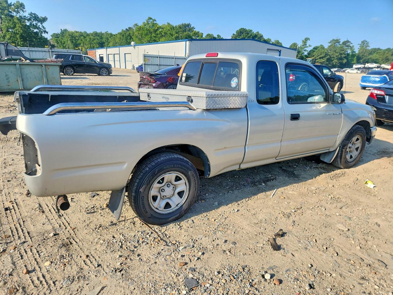 2002 Toyota Tacoma Base Серебряный vin: 5TEVL52N82Z139427