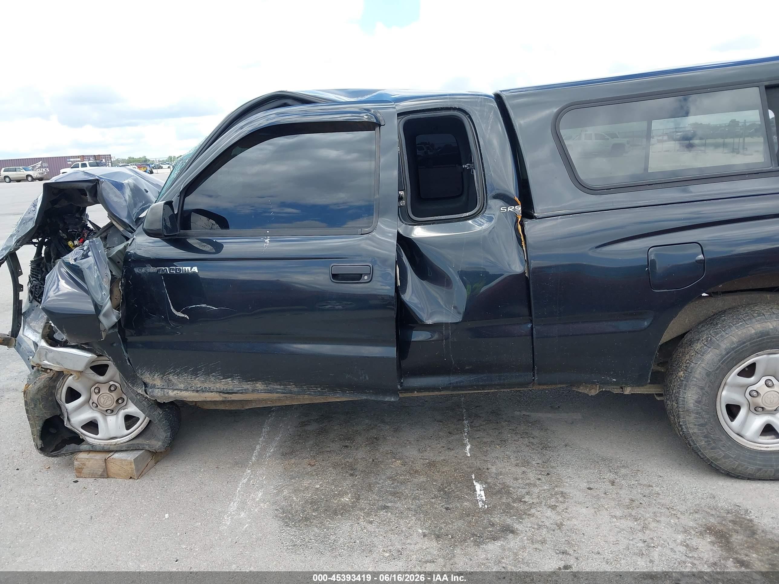 2003 Toyota Tacoma   Black vin: 5TEVL52N83Z231848
