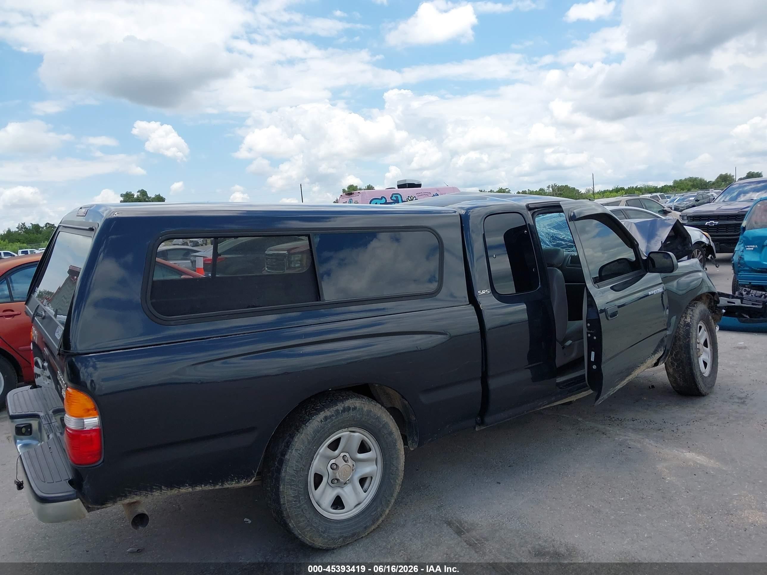 2003 Toyota Tacoma   Black vin: 5TEVL52N83Z231848