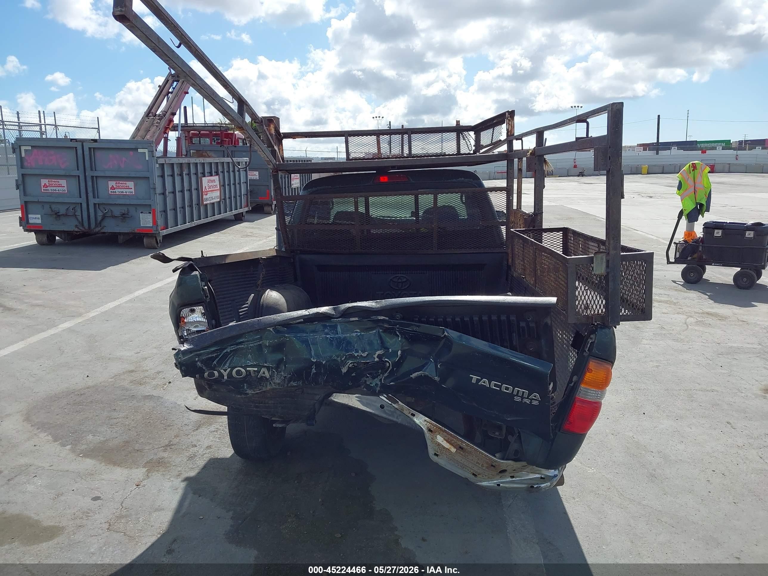 2003 Toyota Tacoma   Зеленый vin: 5TEVL52N83Z254949