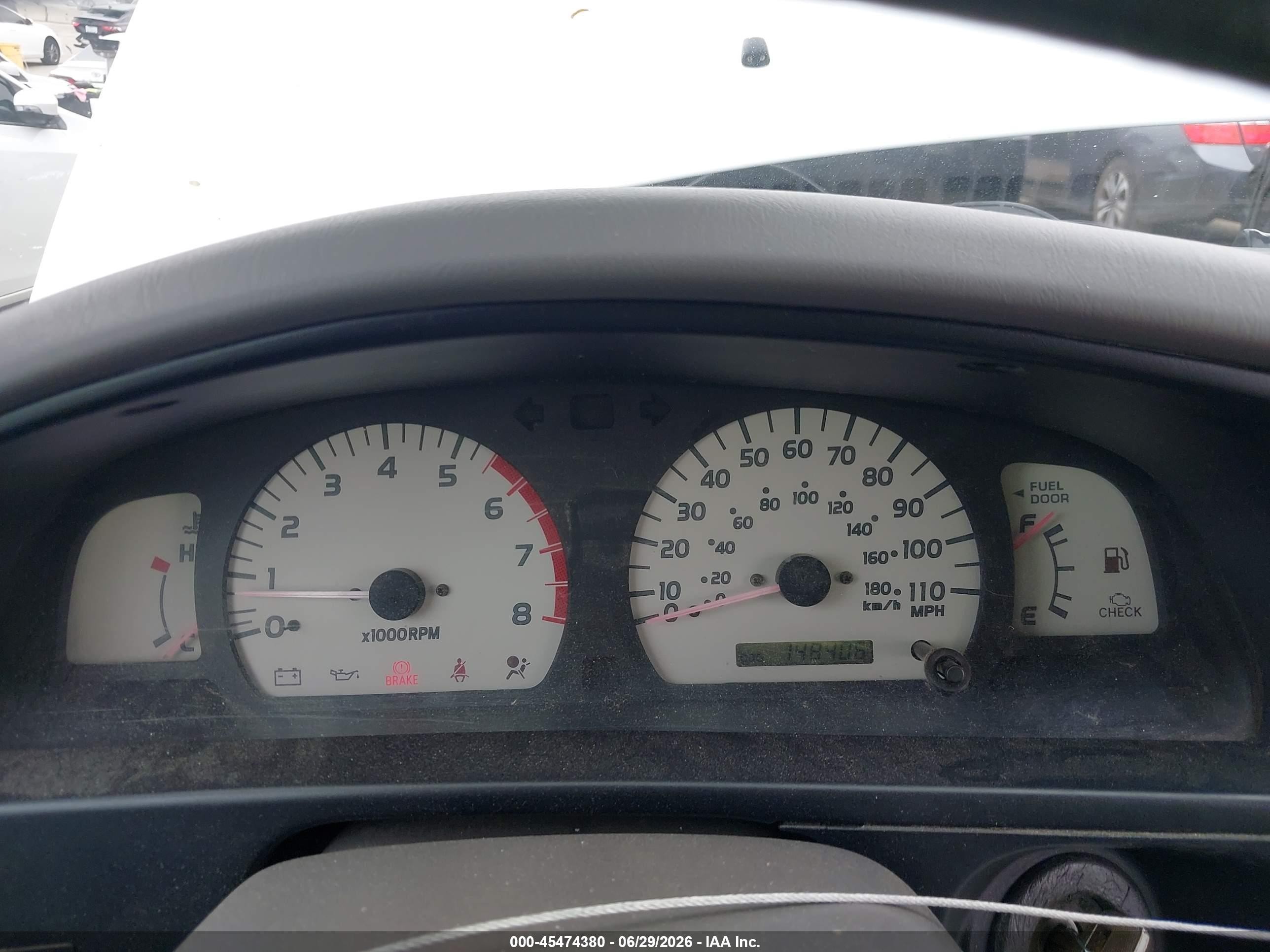 2002 Toyota Tacoma   White vin: 5TEVL52N92Z017272