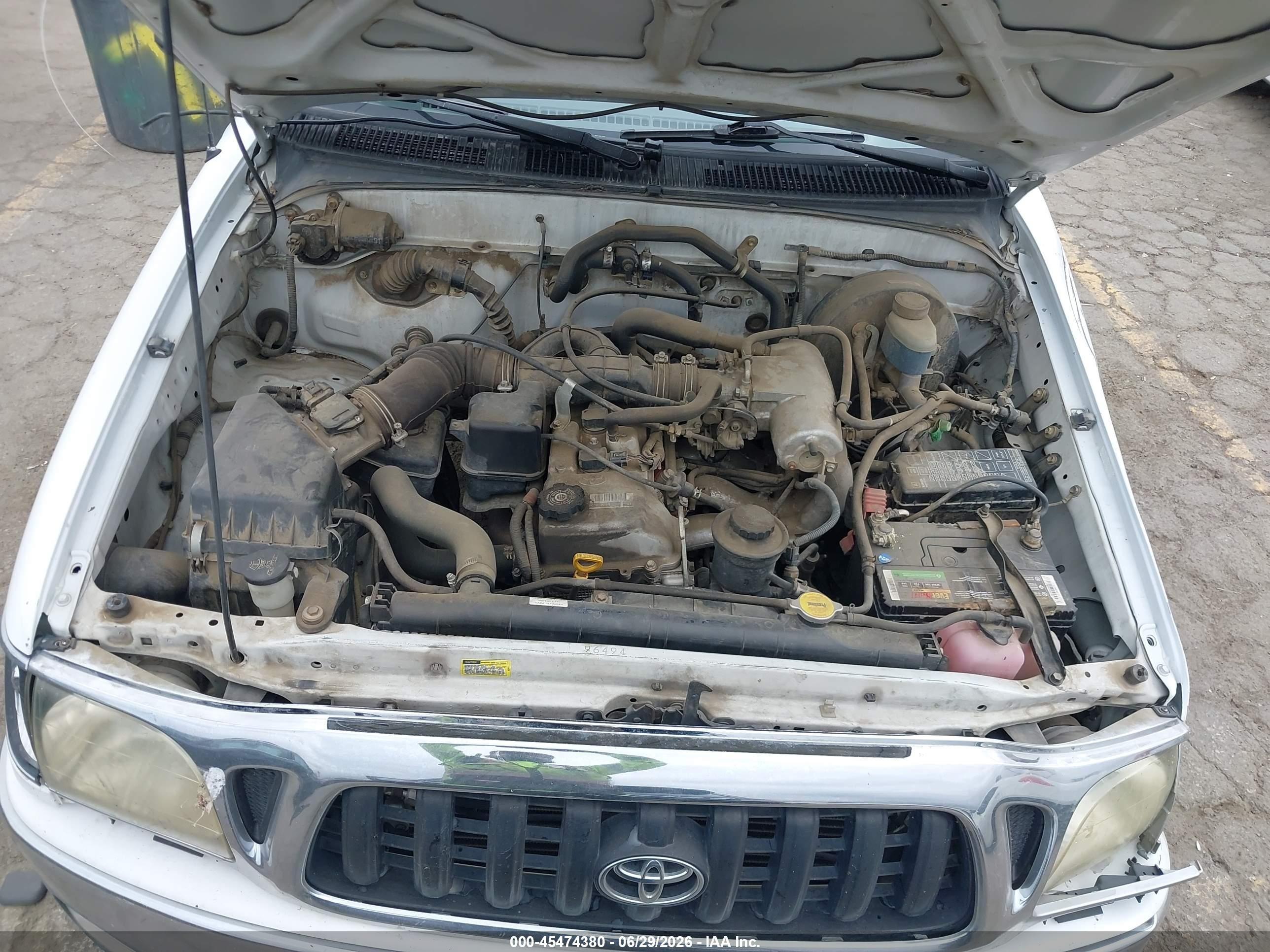 2002 Toyota Tacoma   White vin: 5TEVL52N92Z017272