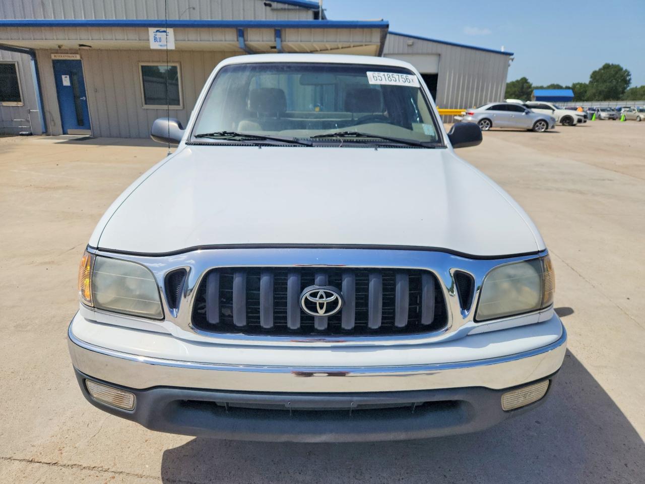 2001 Toyota Tacoma Base Белый vin: 5TEVL52NX1Z805105