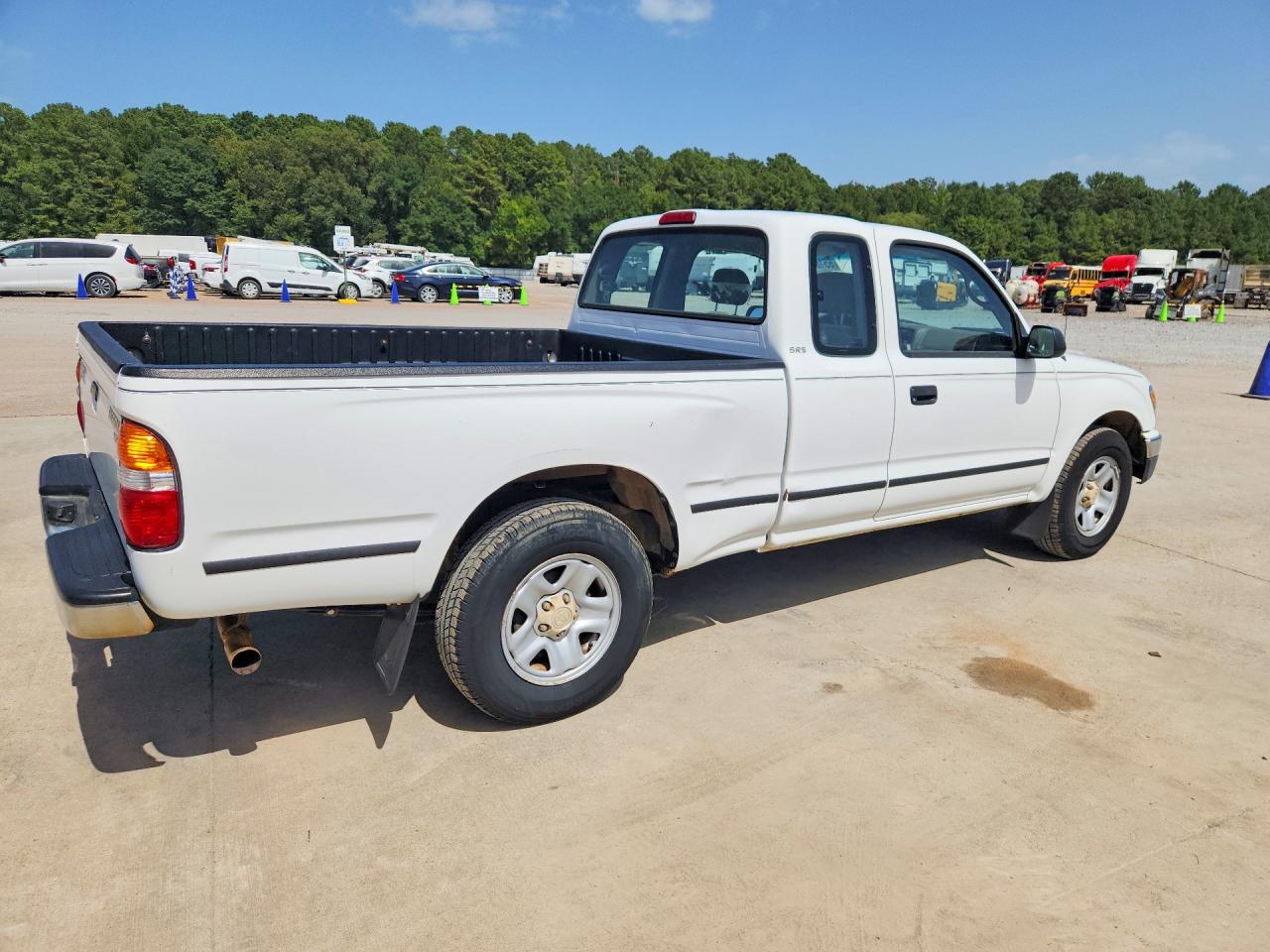 2001 Toyota Tacoma Base Белый vin: 5TEVL52NX1Z805105