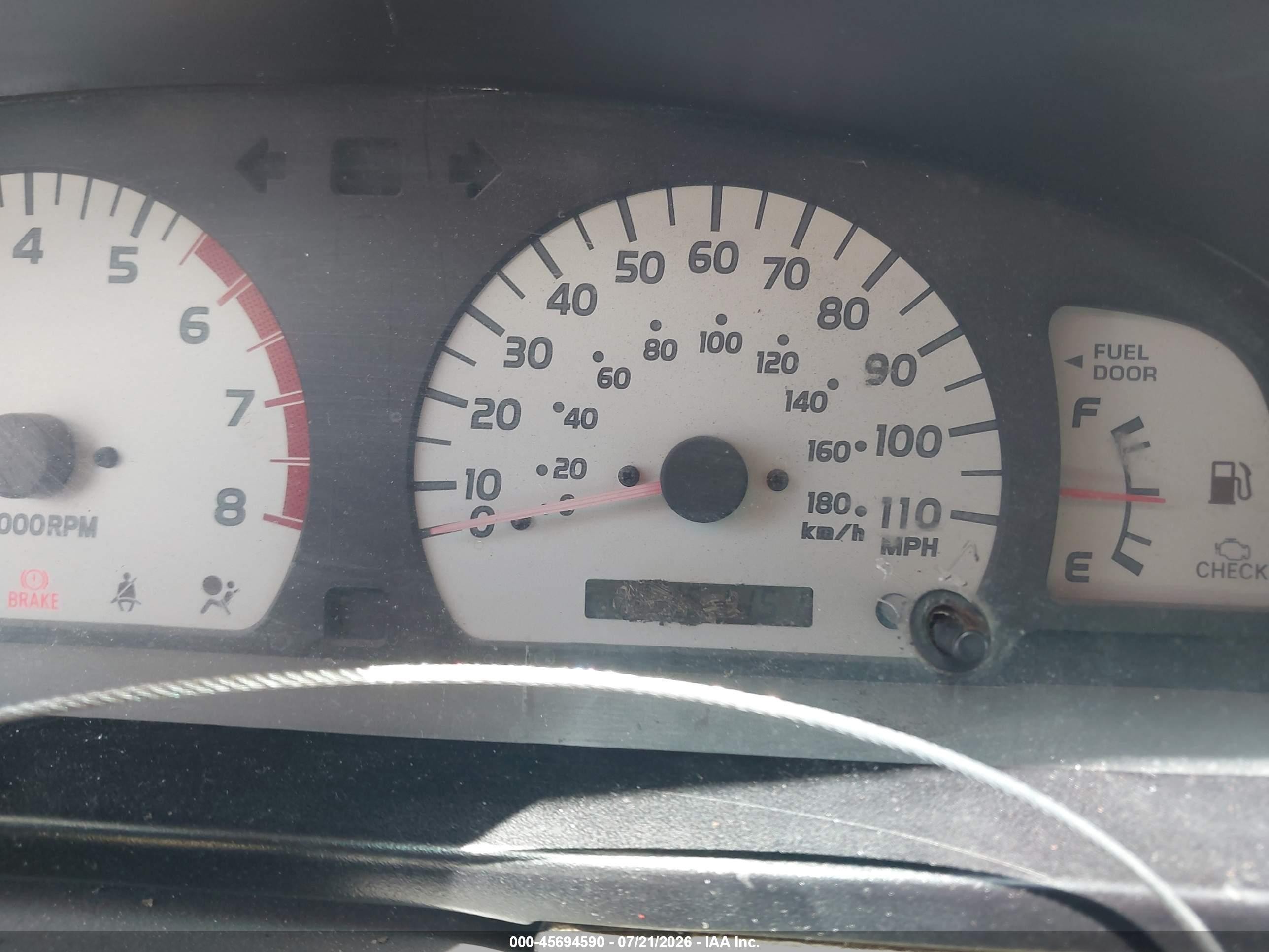 2001 Toyota Tacoma   White vin: 5TEVL52NX1Z825323