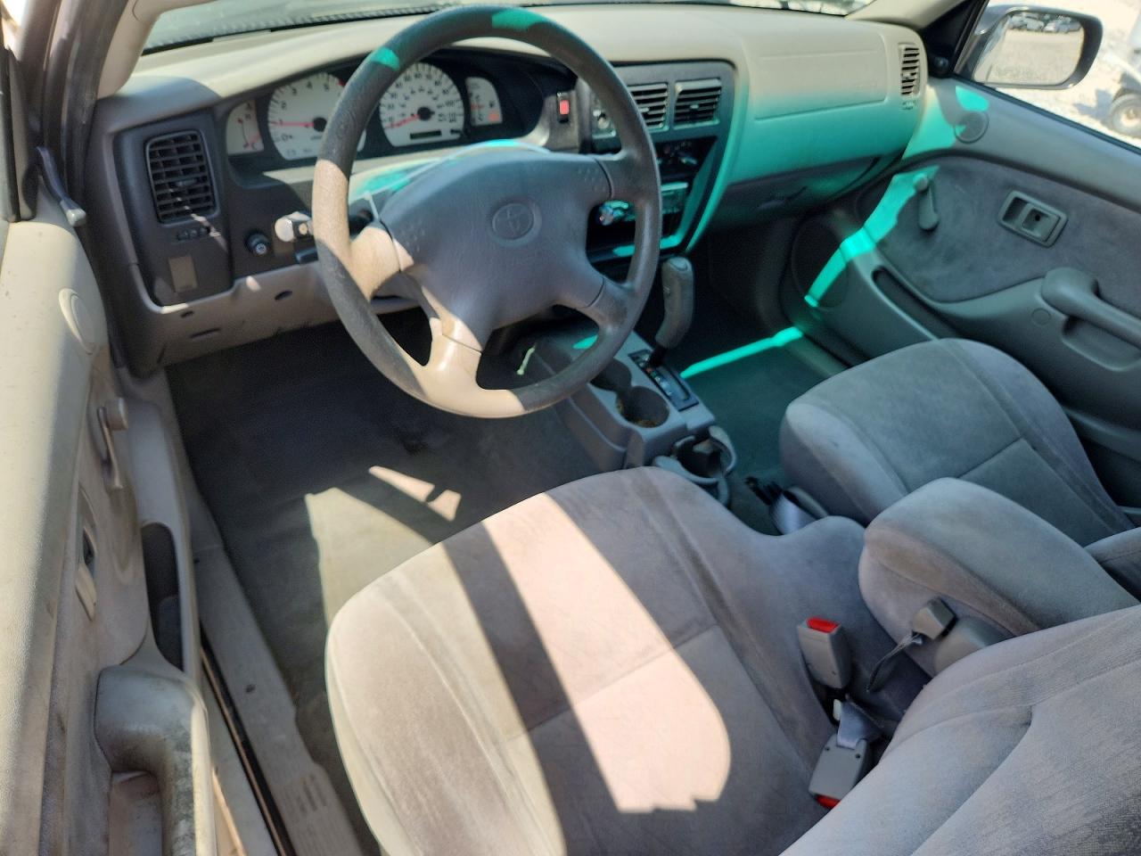 2003 Toyota Tacoma Base Beige vin: 5TEVL52NX3Z212833