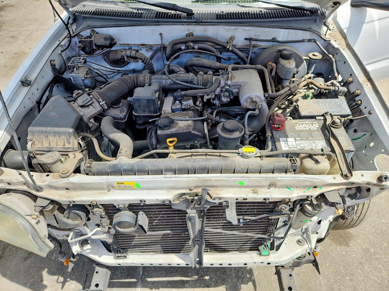 2003 Toyota Tacoma Base White vin: 5TEVL52NX3Z300412