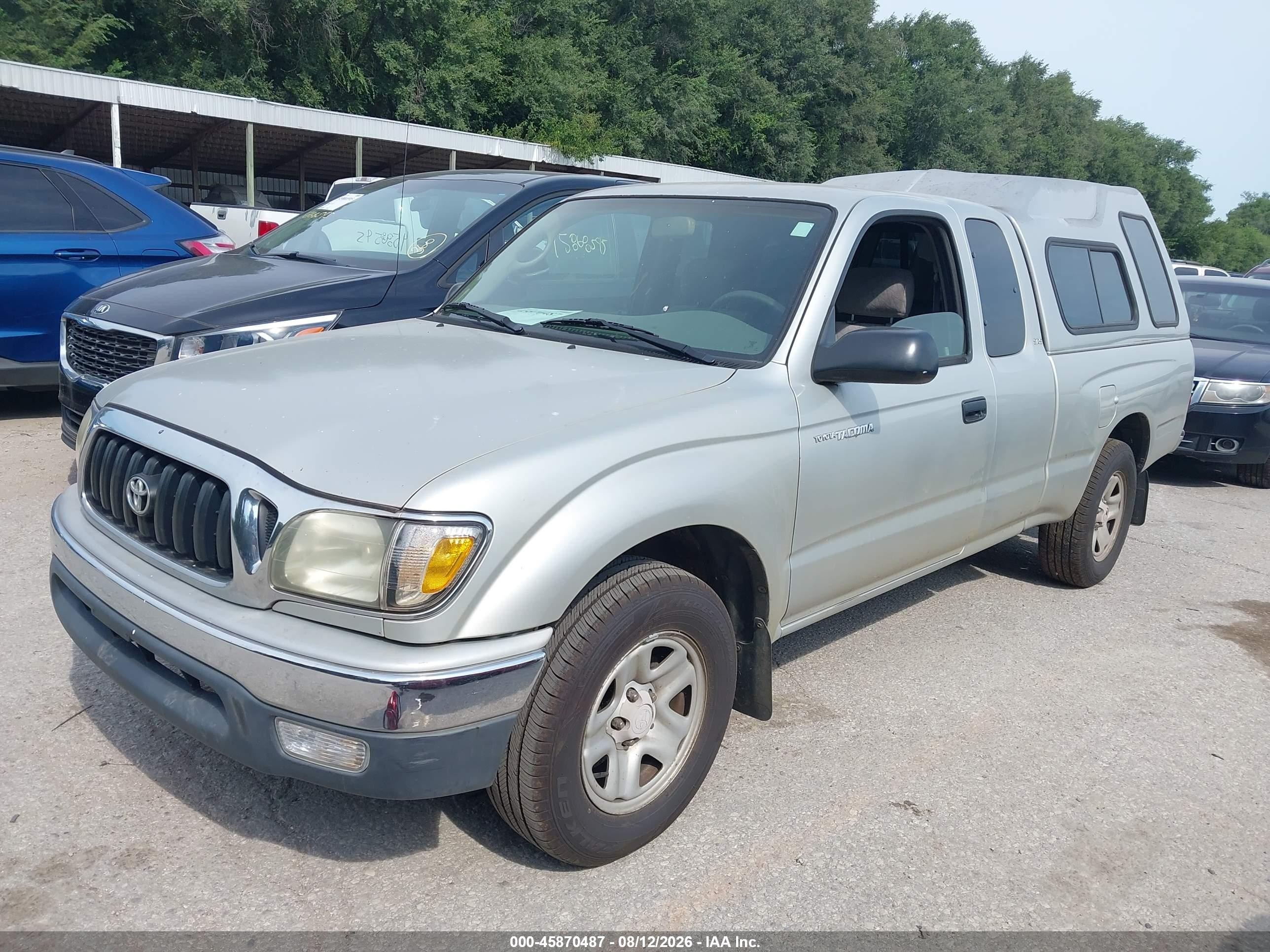 2004 Toyota Tacoma   Серебряный vin: 5TEVL52NX4Z367304