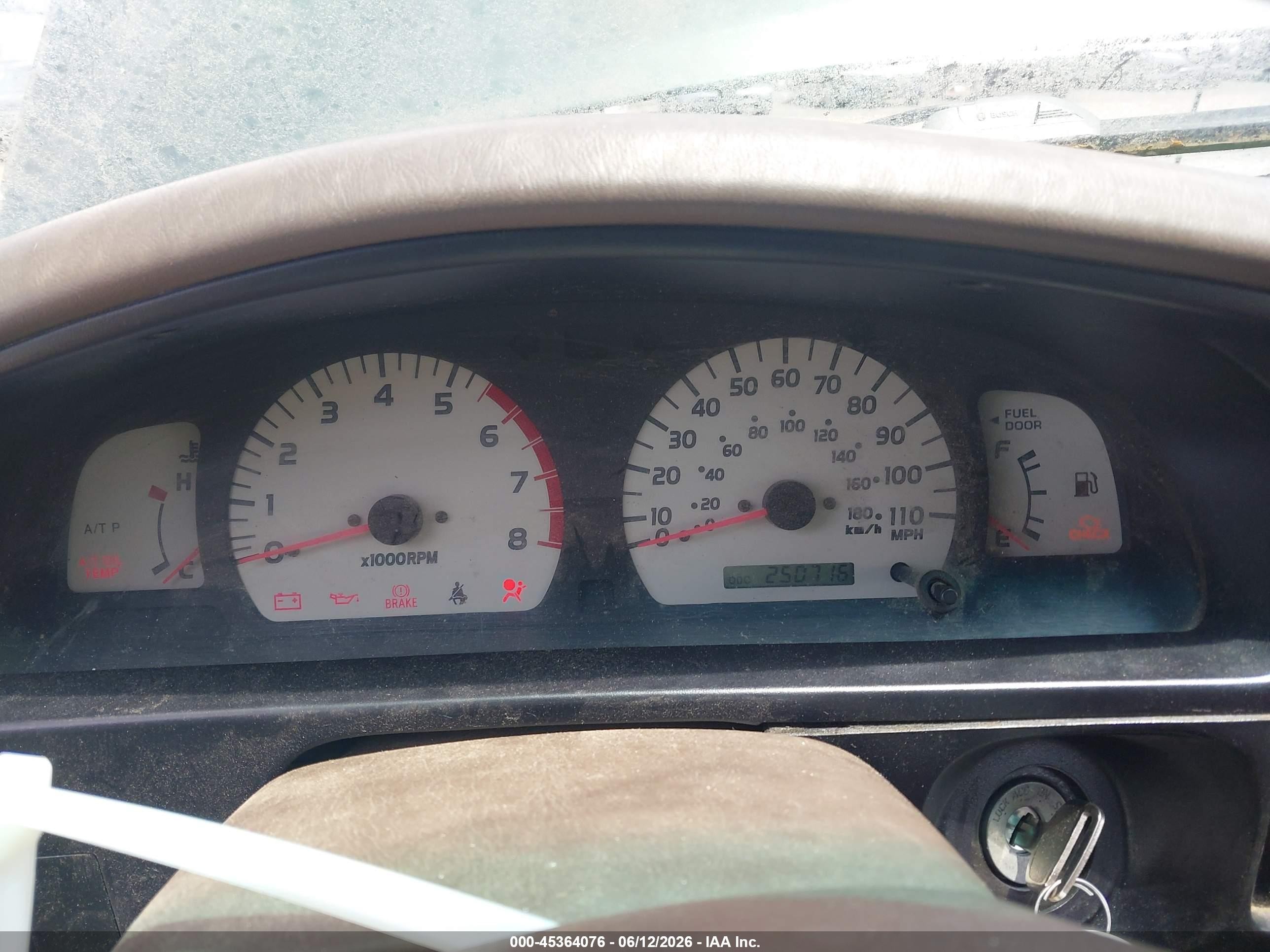 2001 Toyota Tacoma   Green vin: 5TEWM72N01Z772936