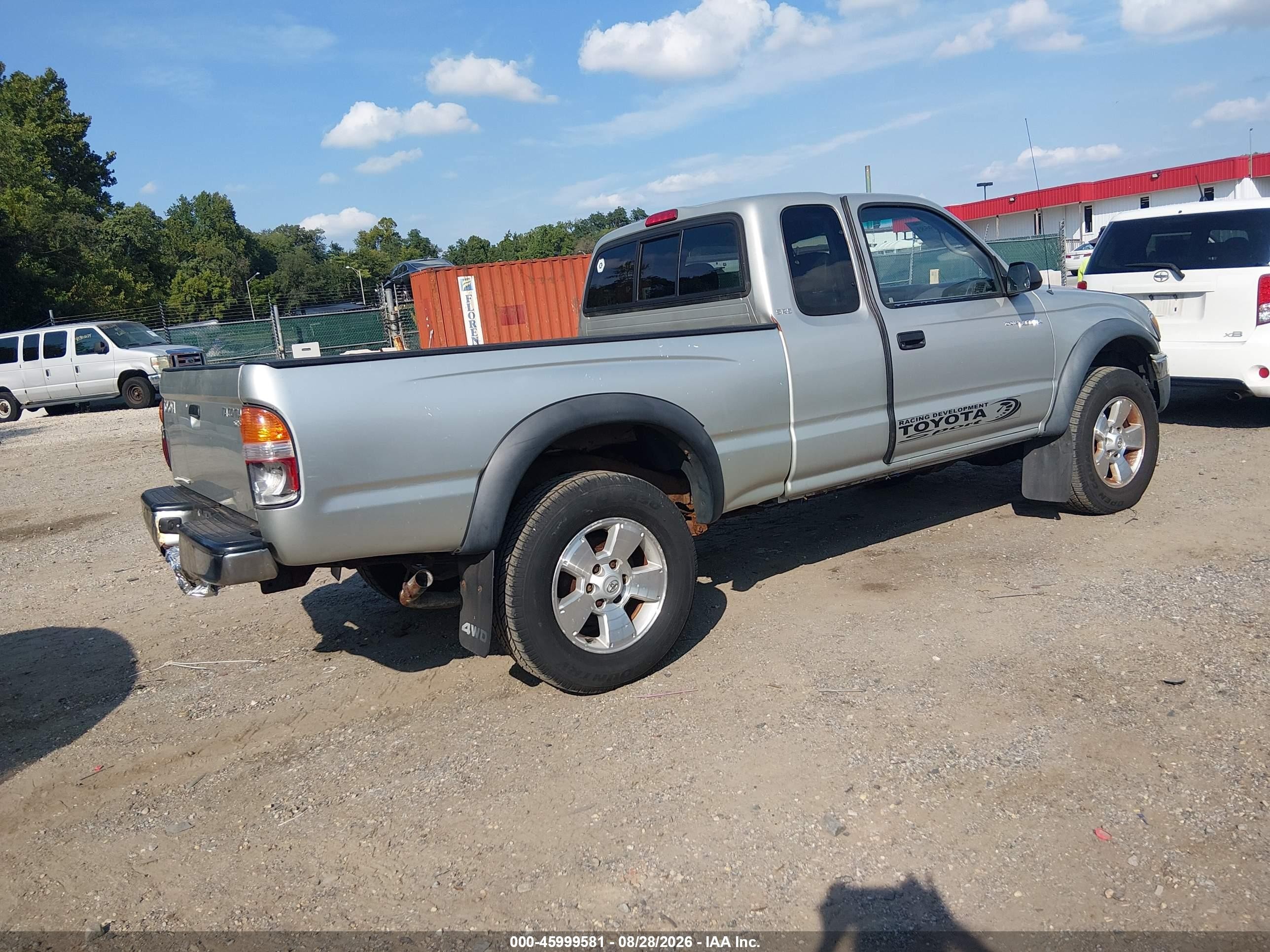 2001 Toyota Tacoma   Silver vin: 5TEWM72N01Z782592