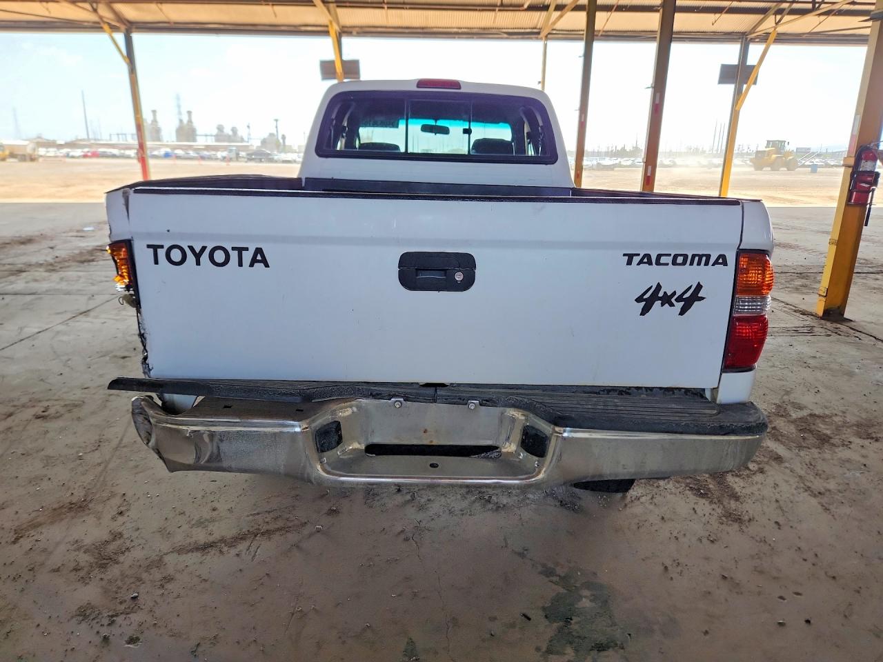 2003 Toyota Tacoma Xtracab White vin: 5TEWM72N03Z262234