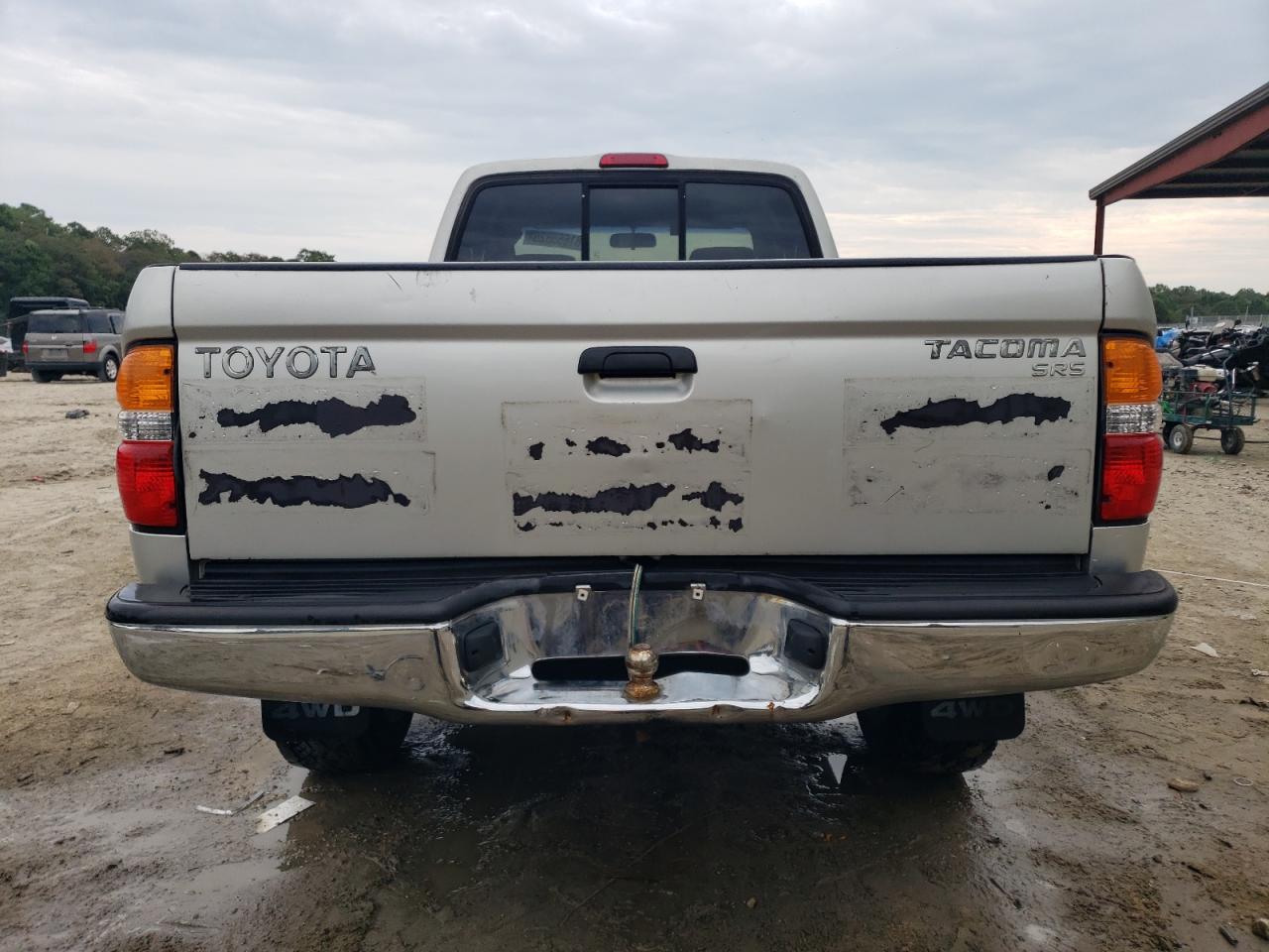 2004 Toyota Tacoma Xtracab Silver vin: 5TEWM72N24Z397555