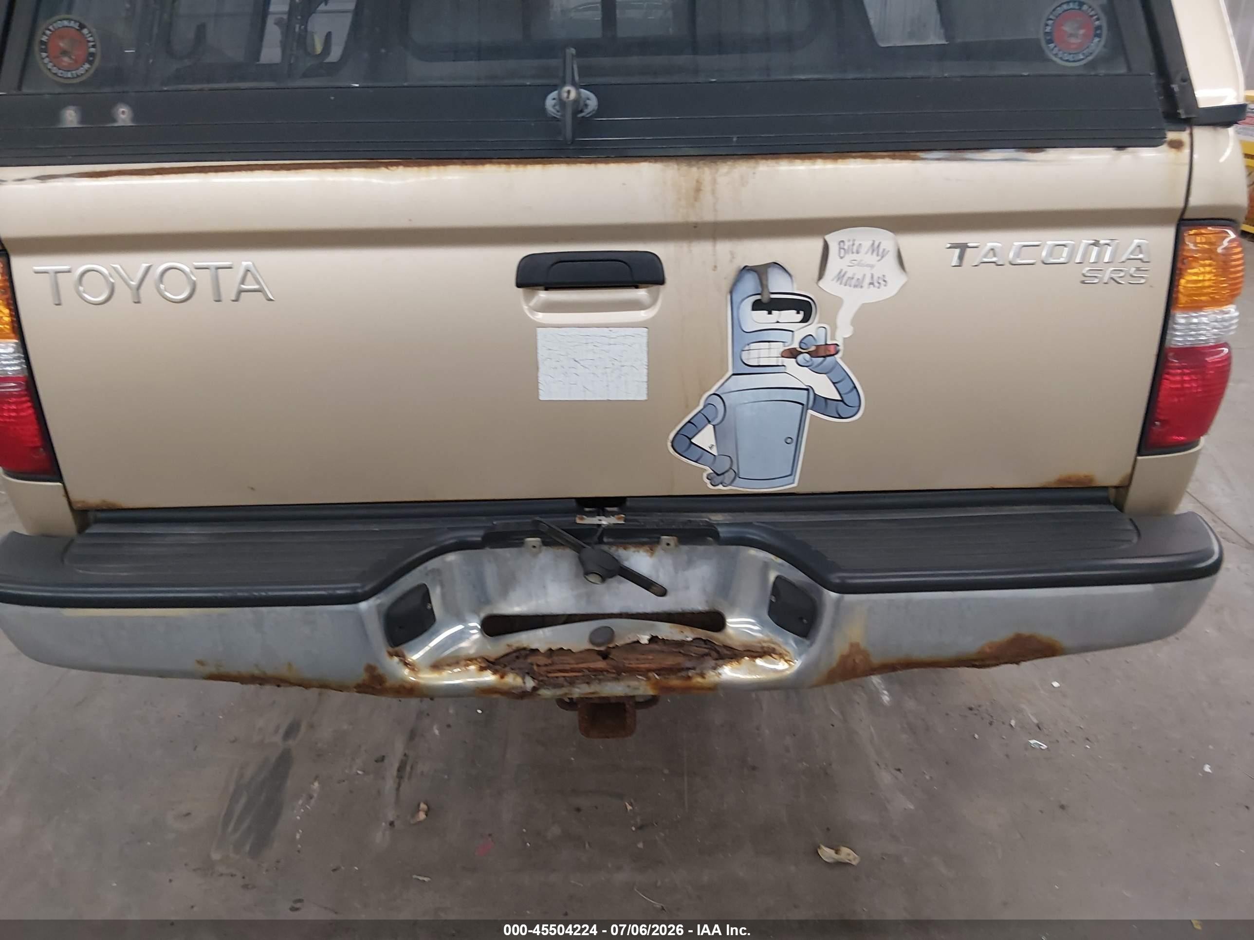 2001 Toyota Tacoma   Gold vin: 5TEWM72N31Z764409