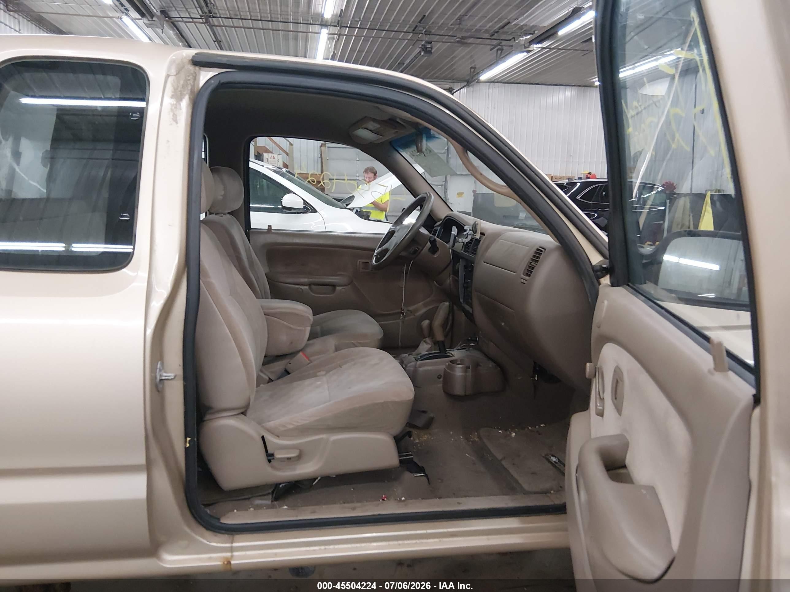 2001 Toyota Tacoma   Gold vin: 5TEWM72N31Z764409