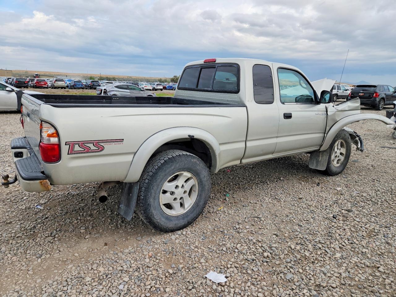2001 Toyota Tacoma Base Tan vin: 5TEWM72N31Z814967