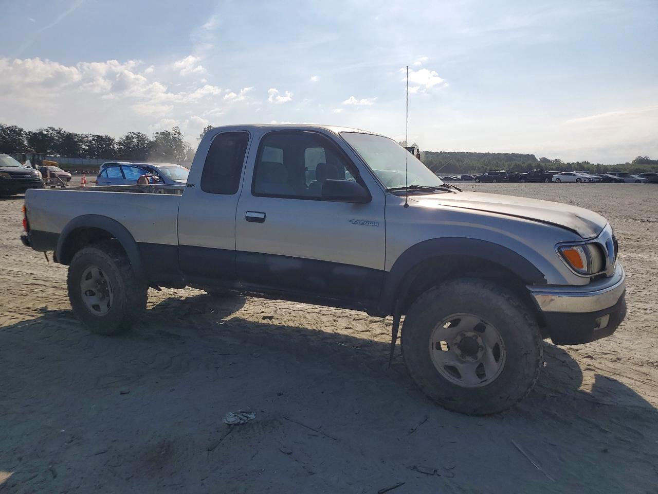 2002 Toyota Tacoma Base Silver vin: 5TEWM72N32Z030242