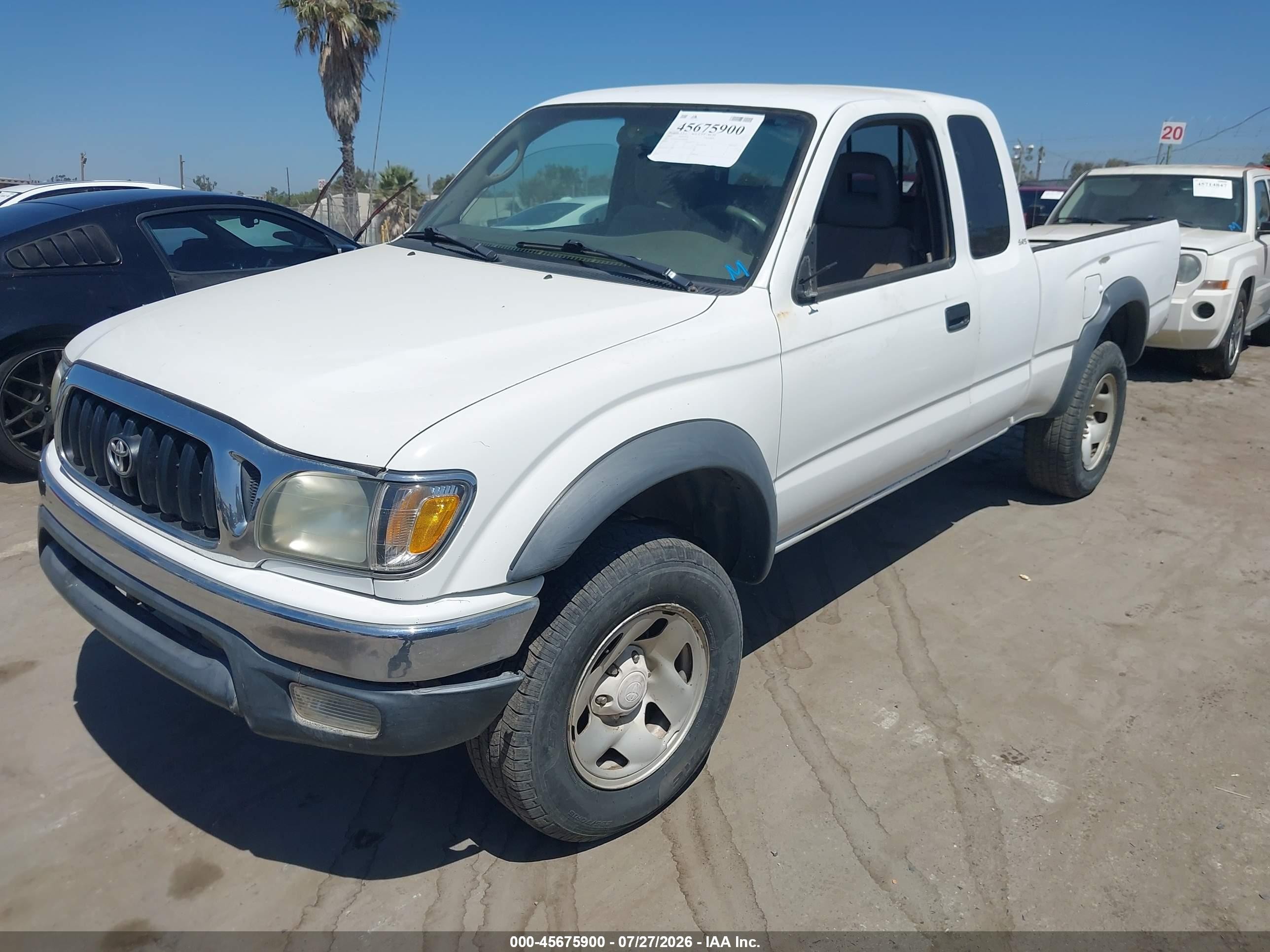 2002 Toyota Tacoma   White vin: 5TEWM72N32Z080266