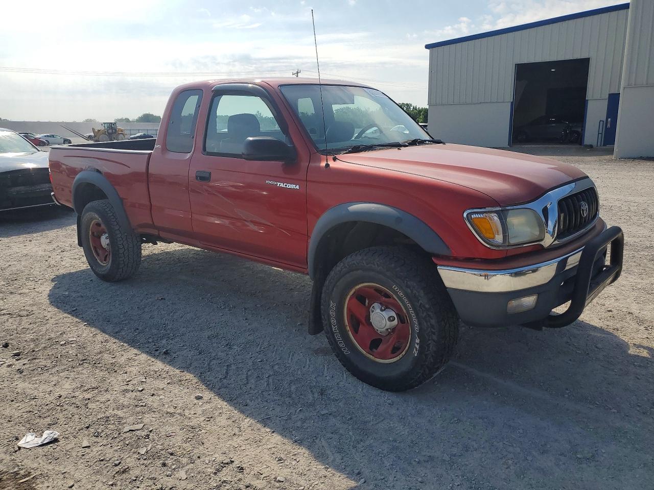 2002 Toyota Tacoma Xtracab Red vin: 5TEWM72N32Z094118