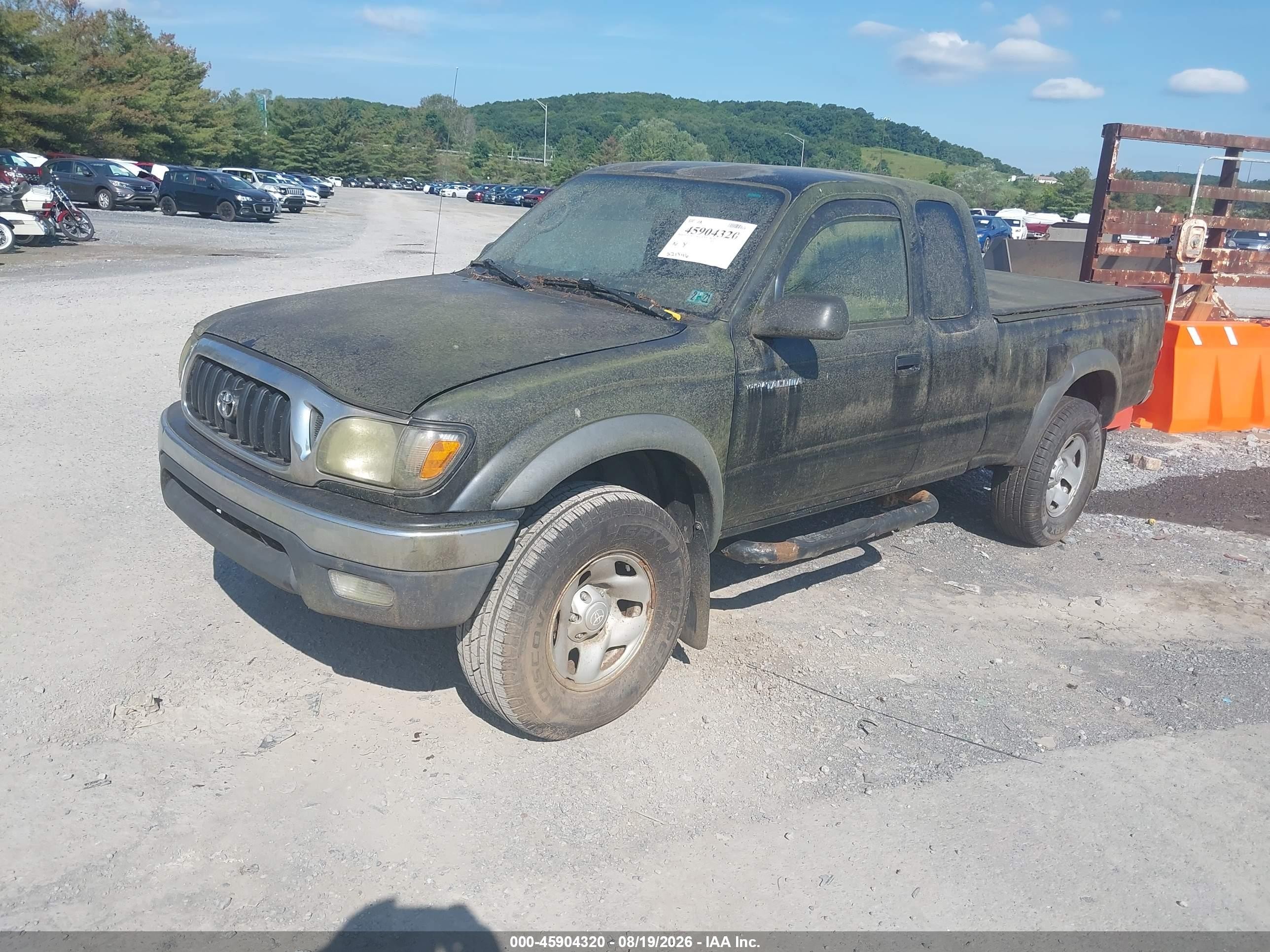 2003 Toyota Tacoma   Black vin: 5TEWM72N33Z148177