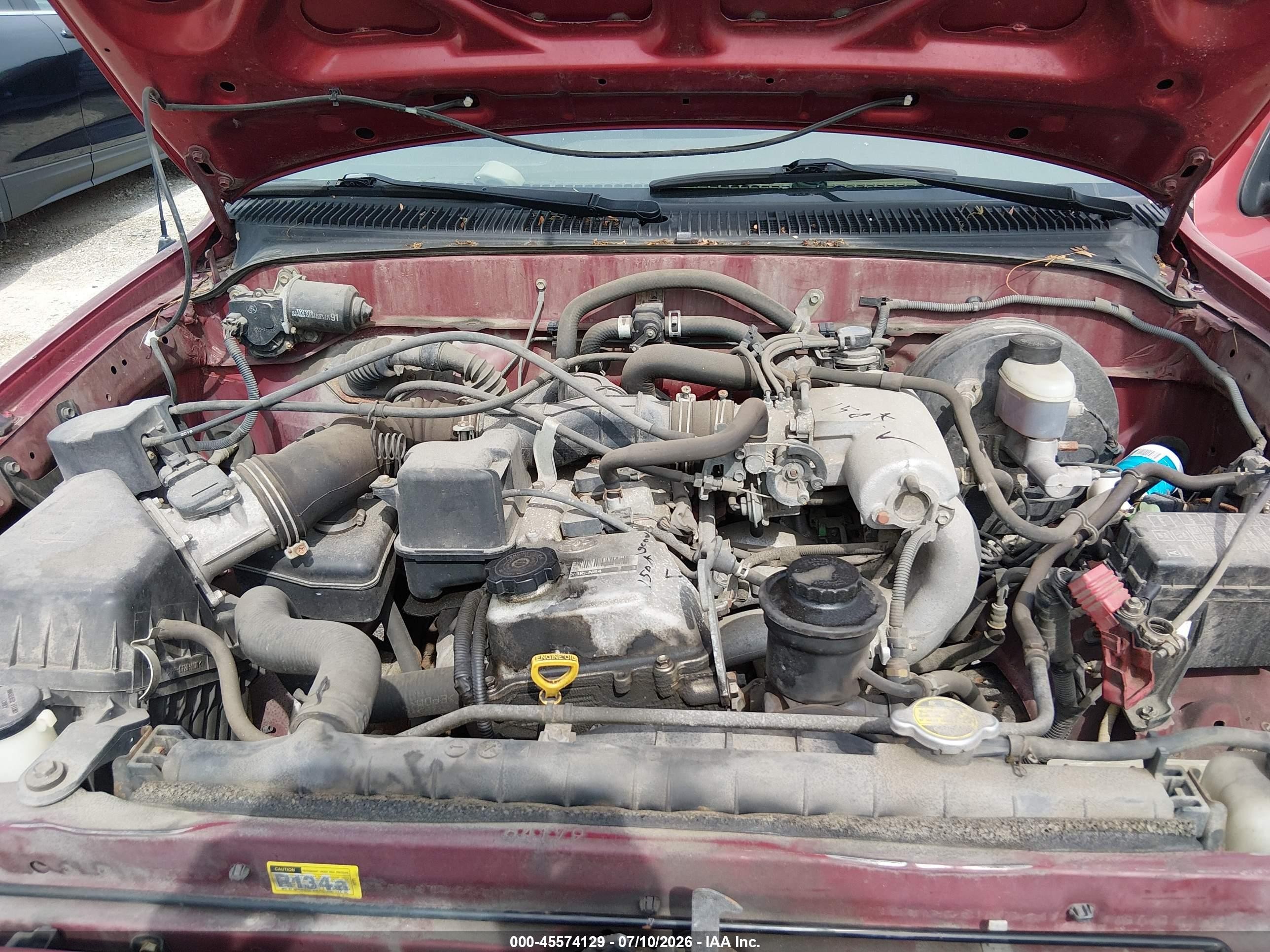 2002 Toyota Tacoma   Red vin: 5TEWM72N42Z084147
