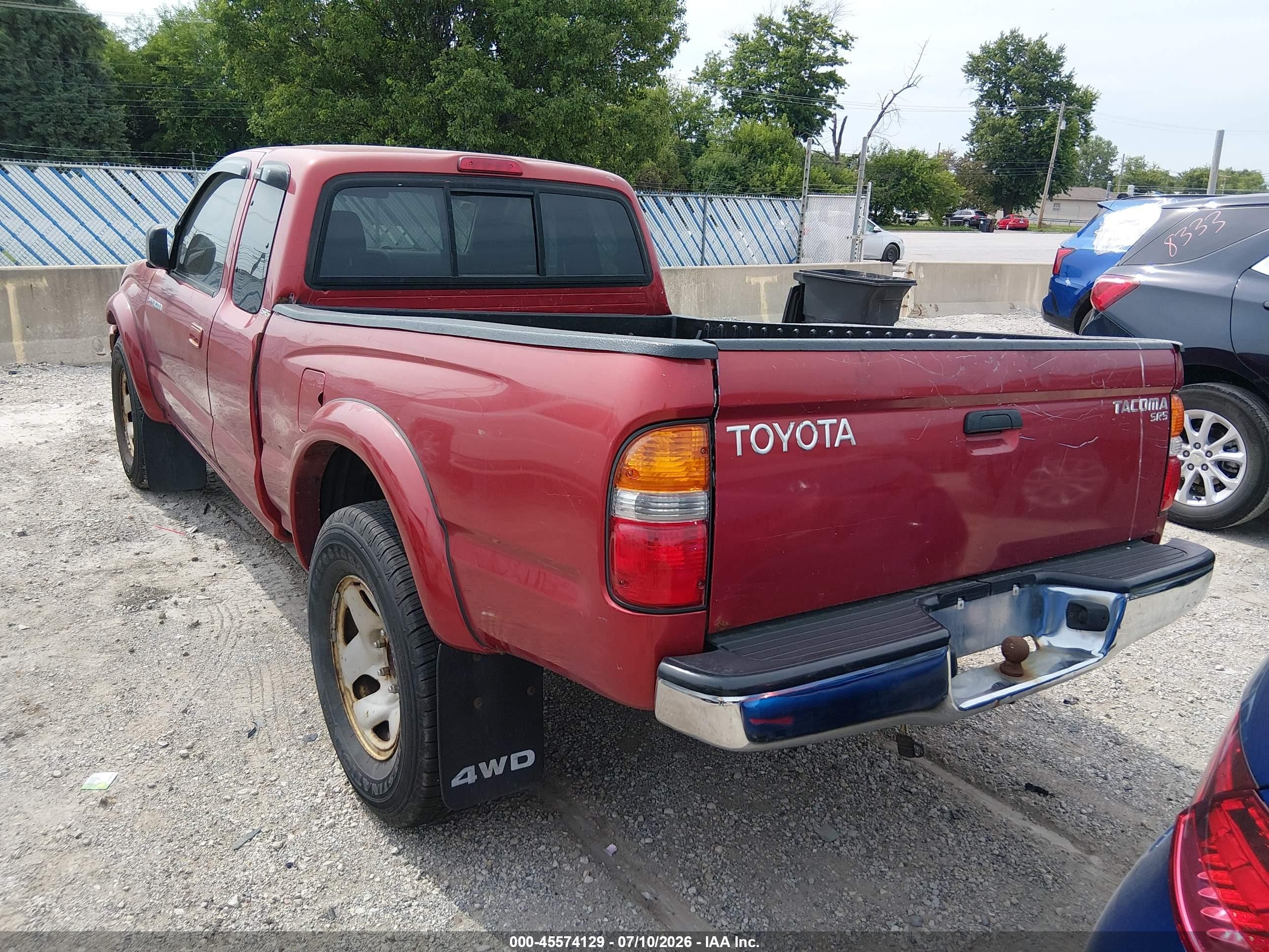 2002 Toyota Tacoma   Red vin: 5TEWM72N42Z084147