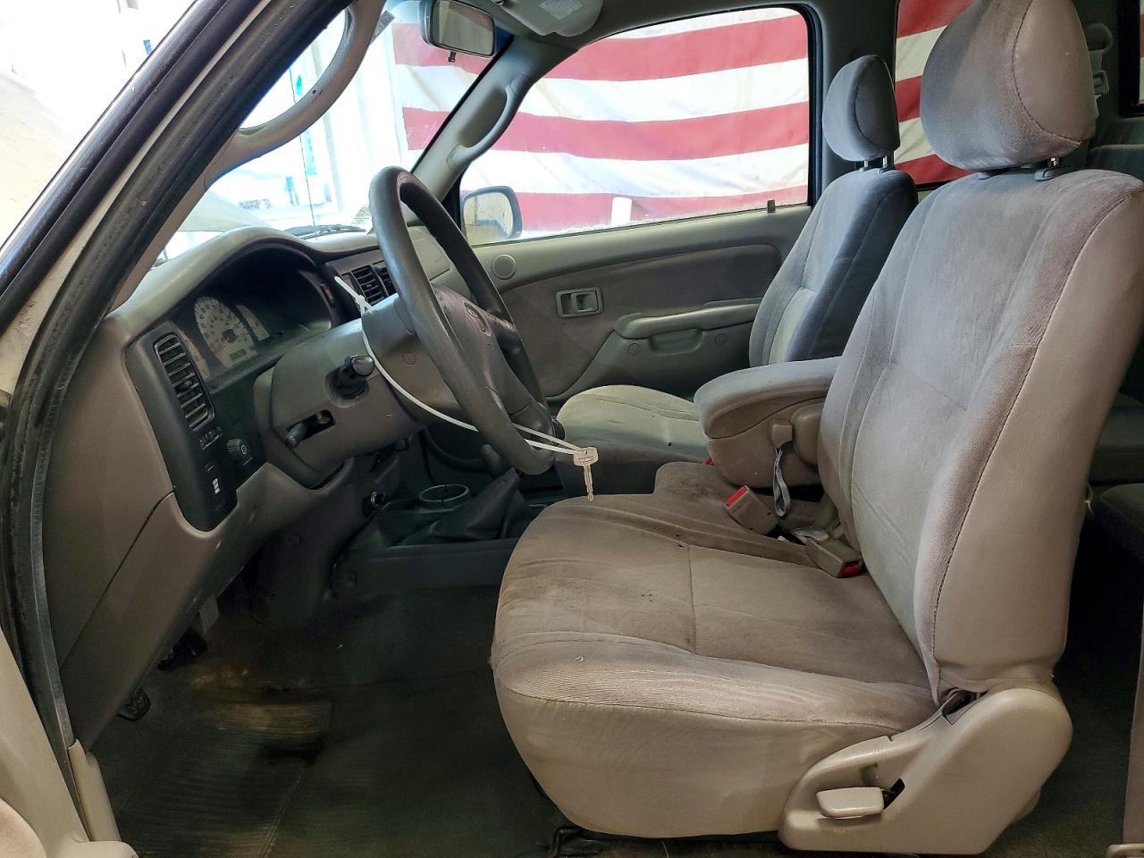 2003 Toyota Tacoma Xtracab Silver vin: 5TEWM72N43Z295754