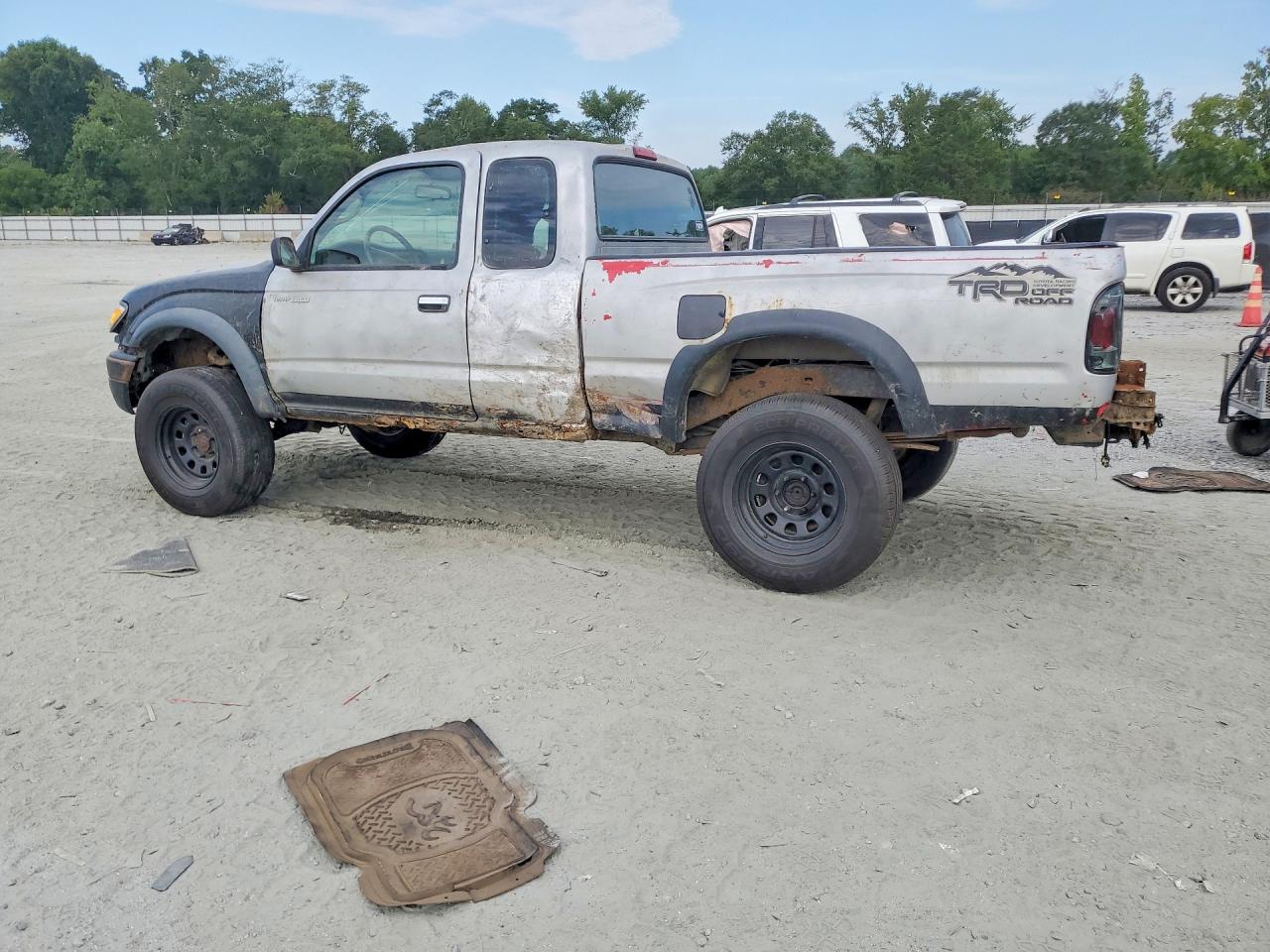 2004 Toyota Tacoma Base Gray vin: 5TEWM72N44Z358403