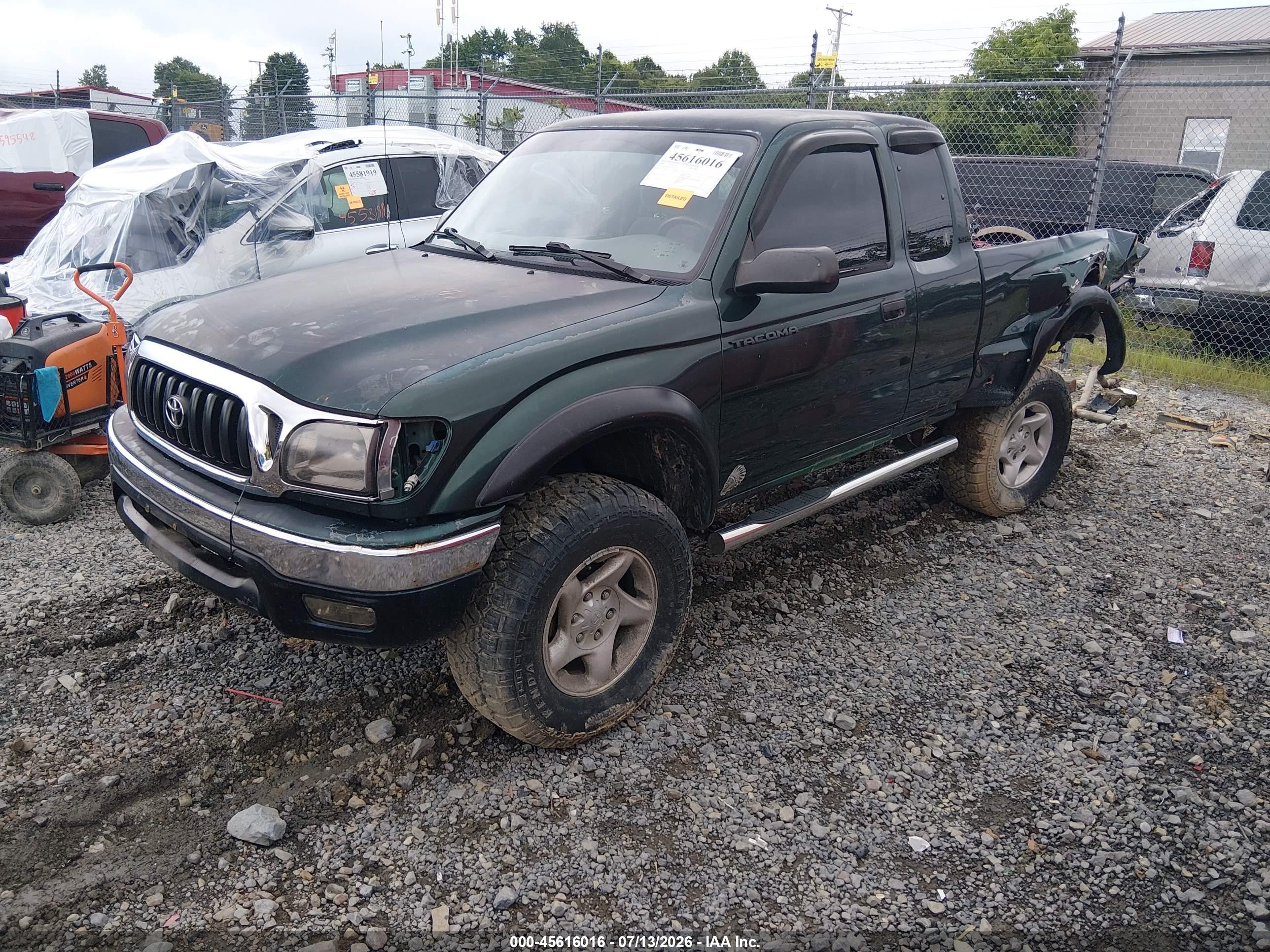 2001 Toyota Tacoma   Green vin: 5TEWM72N61Z793791
