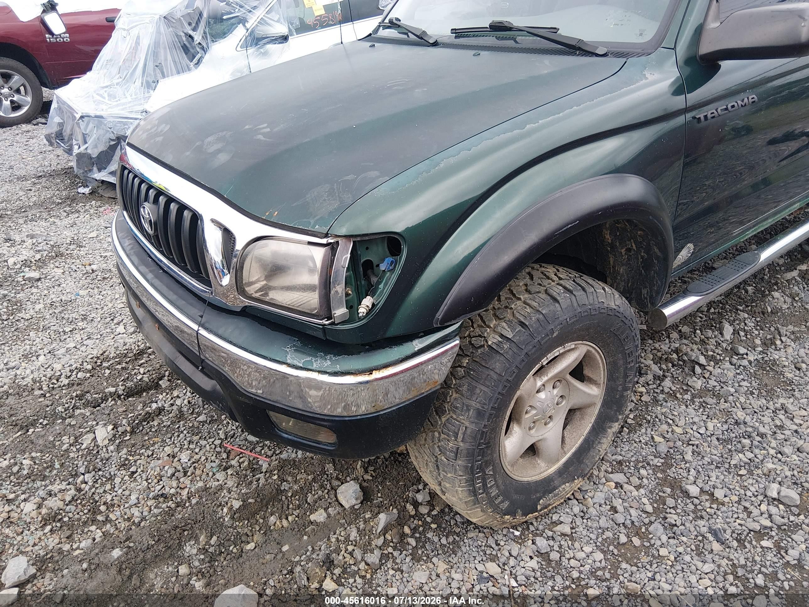 2001 Toyota Tacoma   Green vin: 5TEWM72N61Z793791