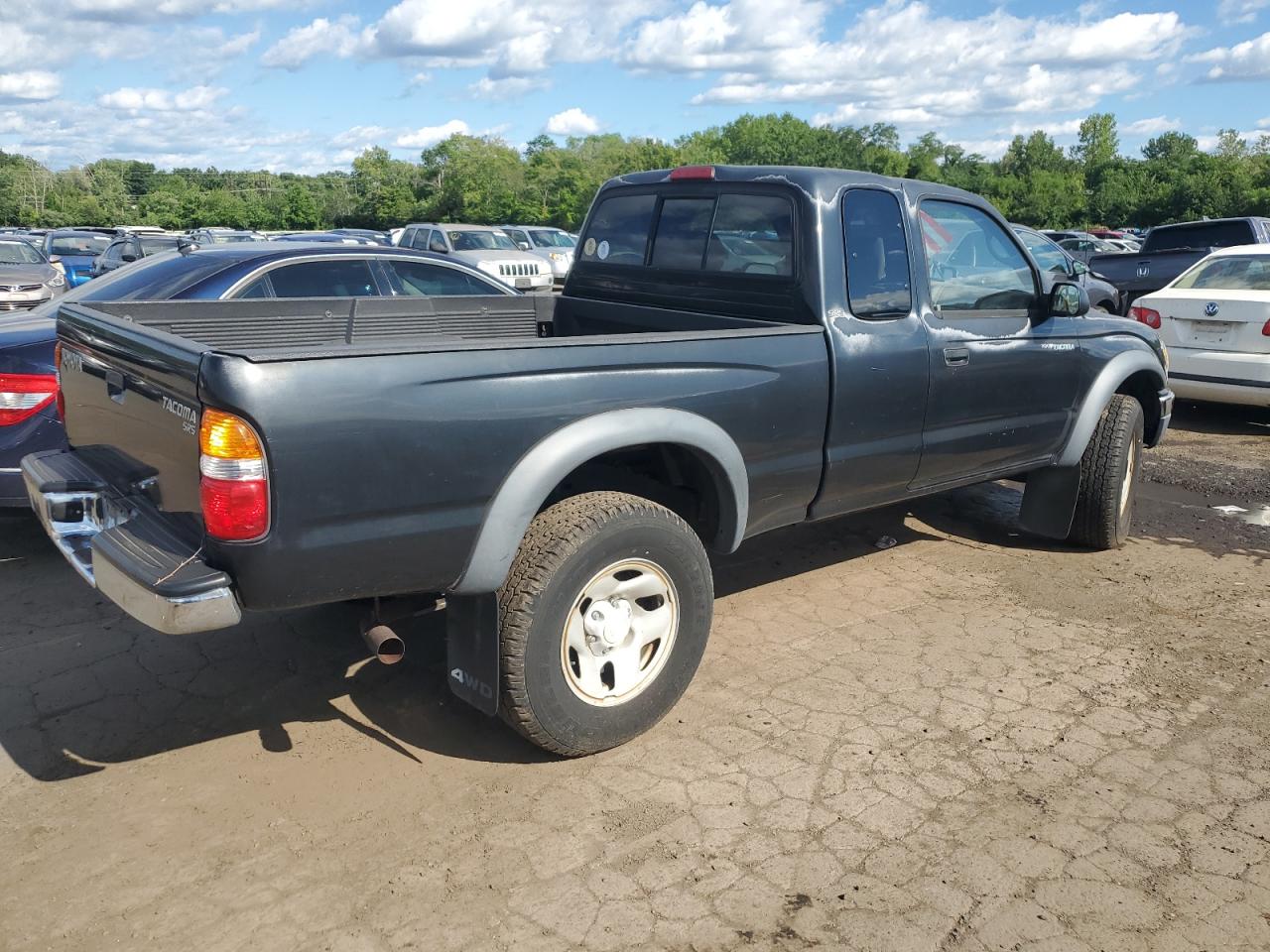 Price & History 2003 Toyota Tacoma Xtracab 2.7l 4 vin
