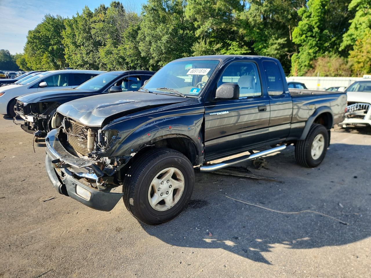 2001 Toyota Tacoma Base Black vin: 5TEWM72N71Z860396
