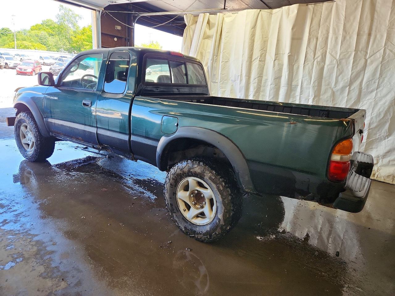 2003 Toyota Tacoma Xtracab Green vin: 5TEWM72N73Z154497
