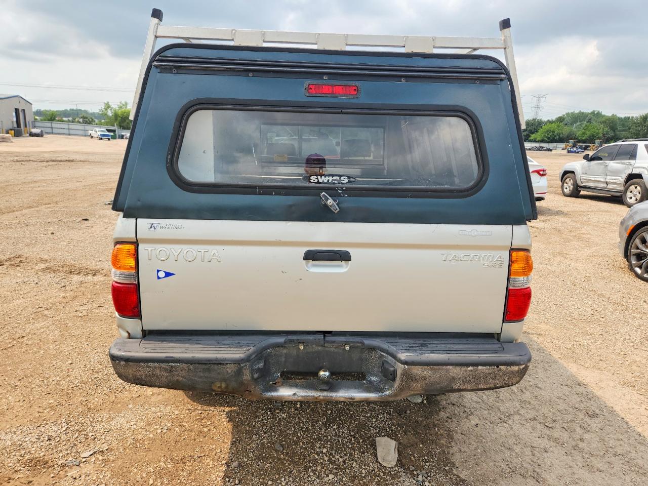 2003 Toyota Tacoma Base Silver vin: 5TEWM72N83Z150331