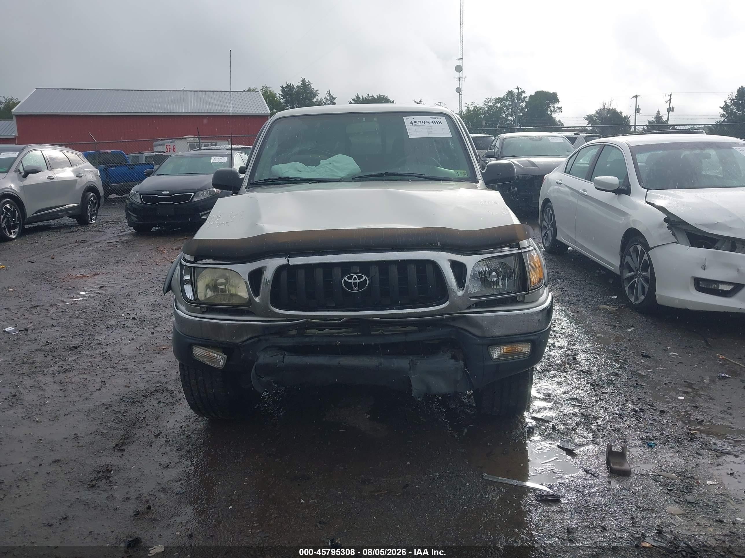 2004 Toyota Tacoma   Gold vin: 5TEWM72N84Z439131