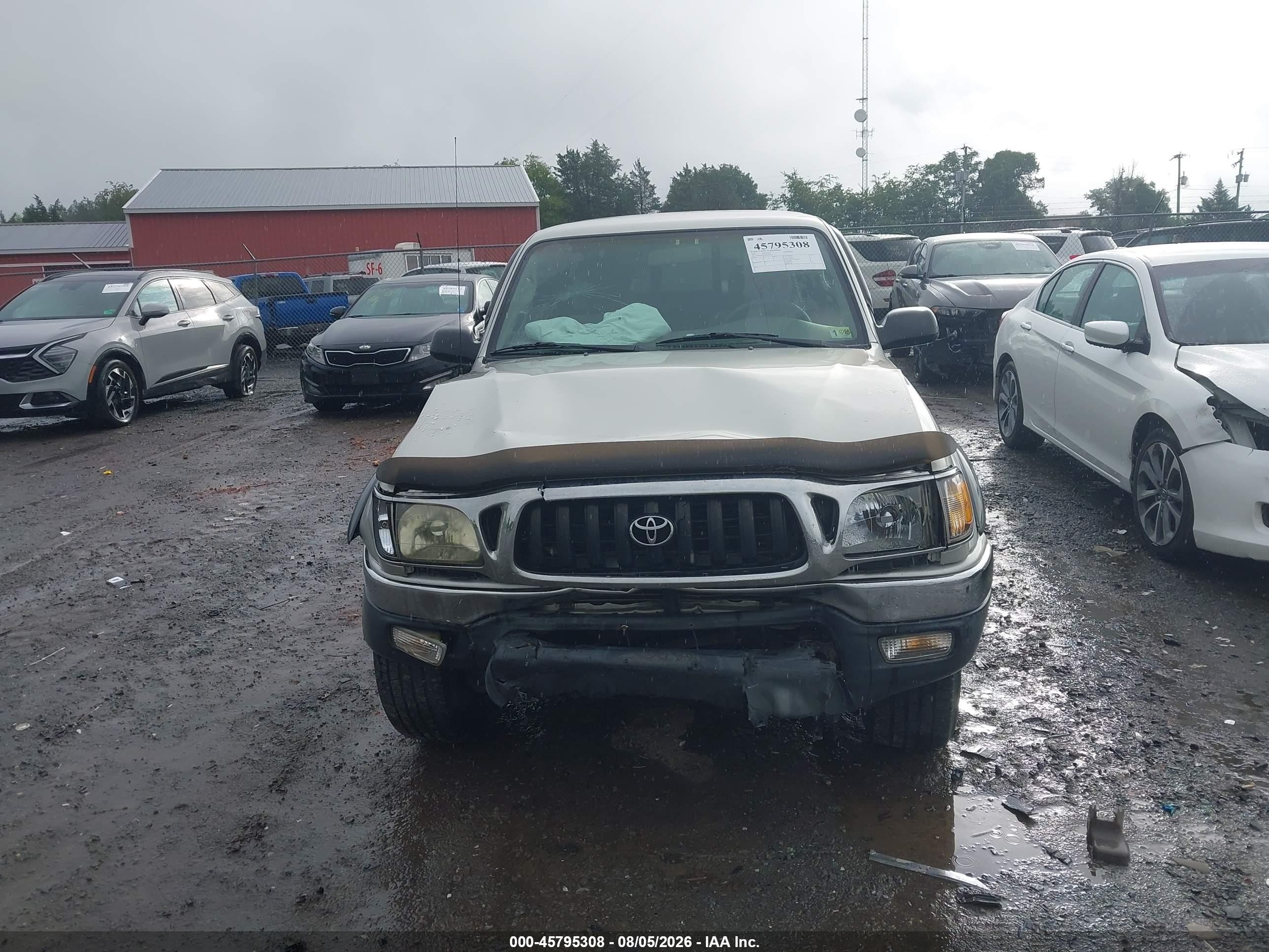 2004 Toyota Tacoma   Gold vin: 5TEWM72N84Z439131
