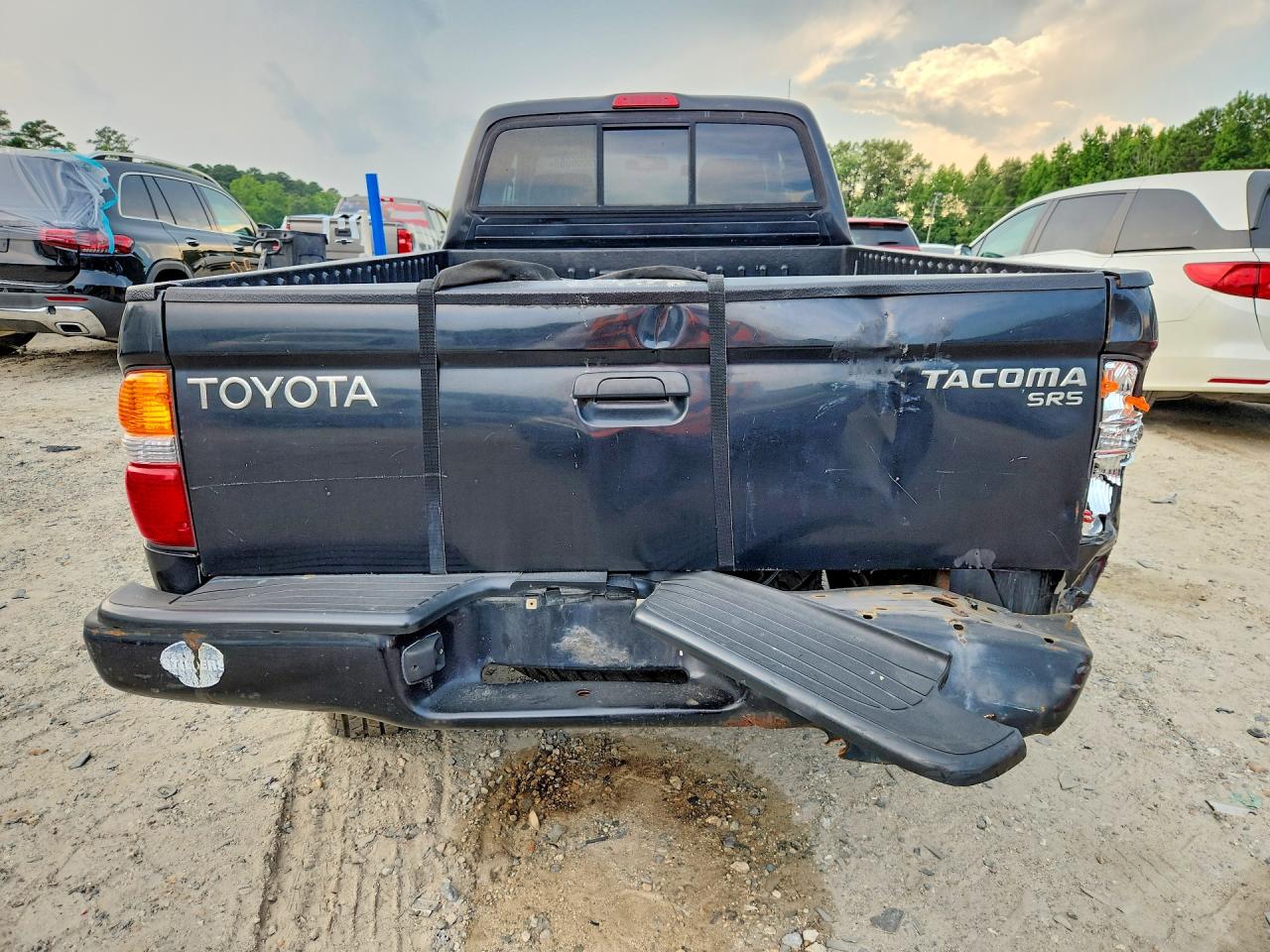 2001 Toyota Tacoma Xtracab Charcoal vin: 5TEWM72N91Z868290